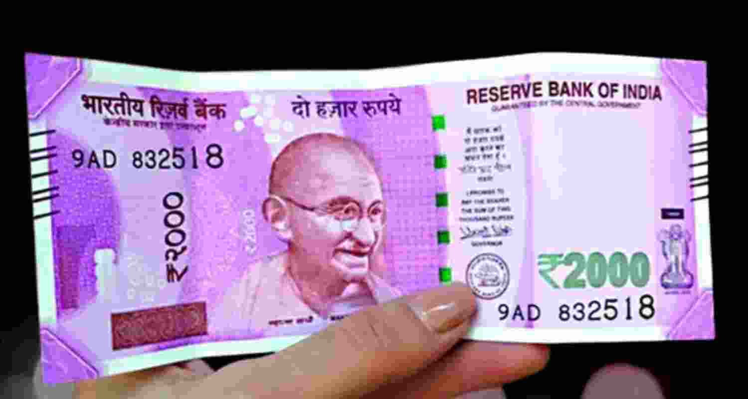 The RBI periodically publishes the status of withdrawal of ₹2,000 banknotes The RBI periodically publishes the status of withdrawal of ₹2,000 banknotes