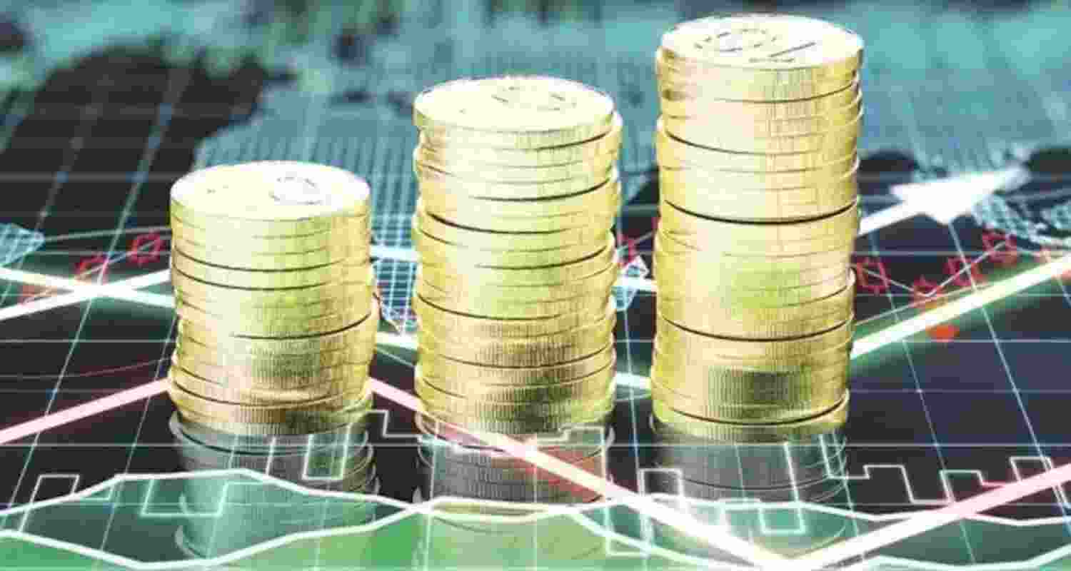 The RBI data showed that gold reserves currently stand at USD 117.454 billion, up USD 4.623 billion from the previous week amid heightened global uncertainties and robust investment demand The RBI data showed that gold reserves currently stand at USD 117.454 billion, up USD 4.623 billion from the previous week amid heightened global uncertainties and robust investment demand