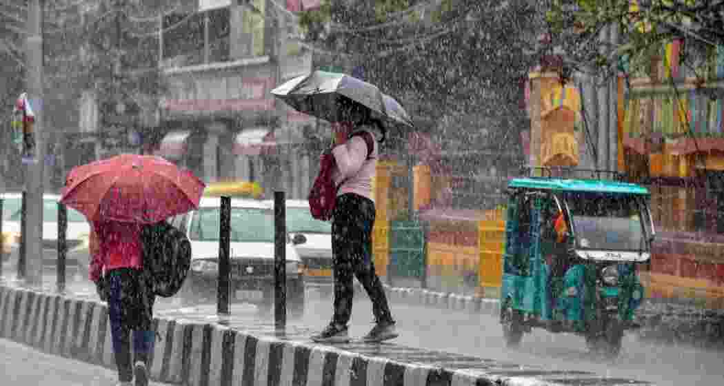 Orange alert: Hailstorm, lightning warning in Jharkhand Orange alert: Hailstorm, lightning warning in Jharkhand