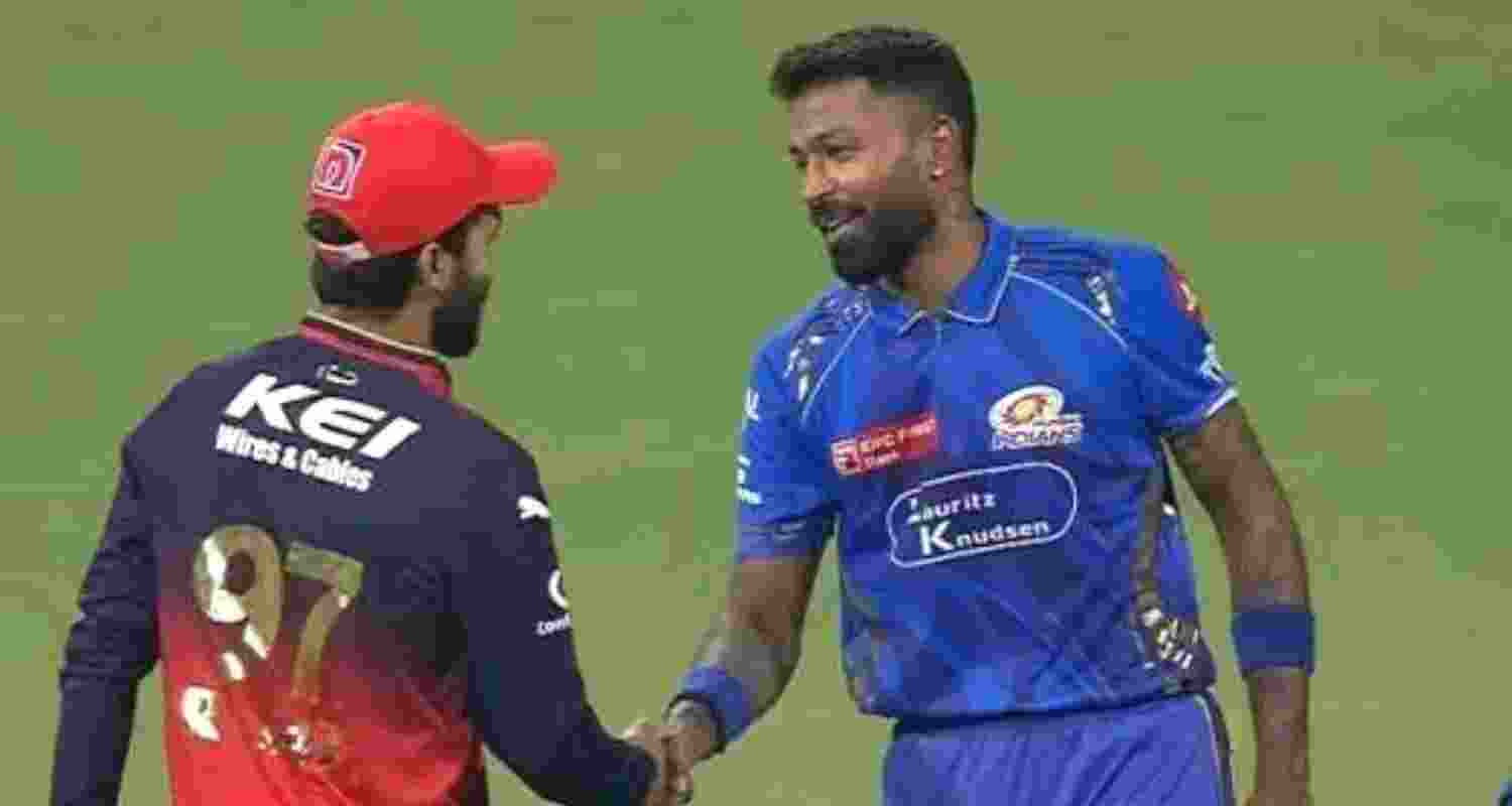 Batting second, Mumbai, with their star-studded batting line-up, managed to score 222, leaving a margin of 18 runs between the two sides. Batting second, Mumbai, with their star-studded batting line-up, managed to score 222, leaving a margin of 18 runs between the two sides.