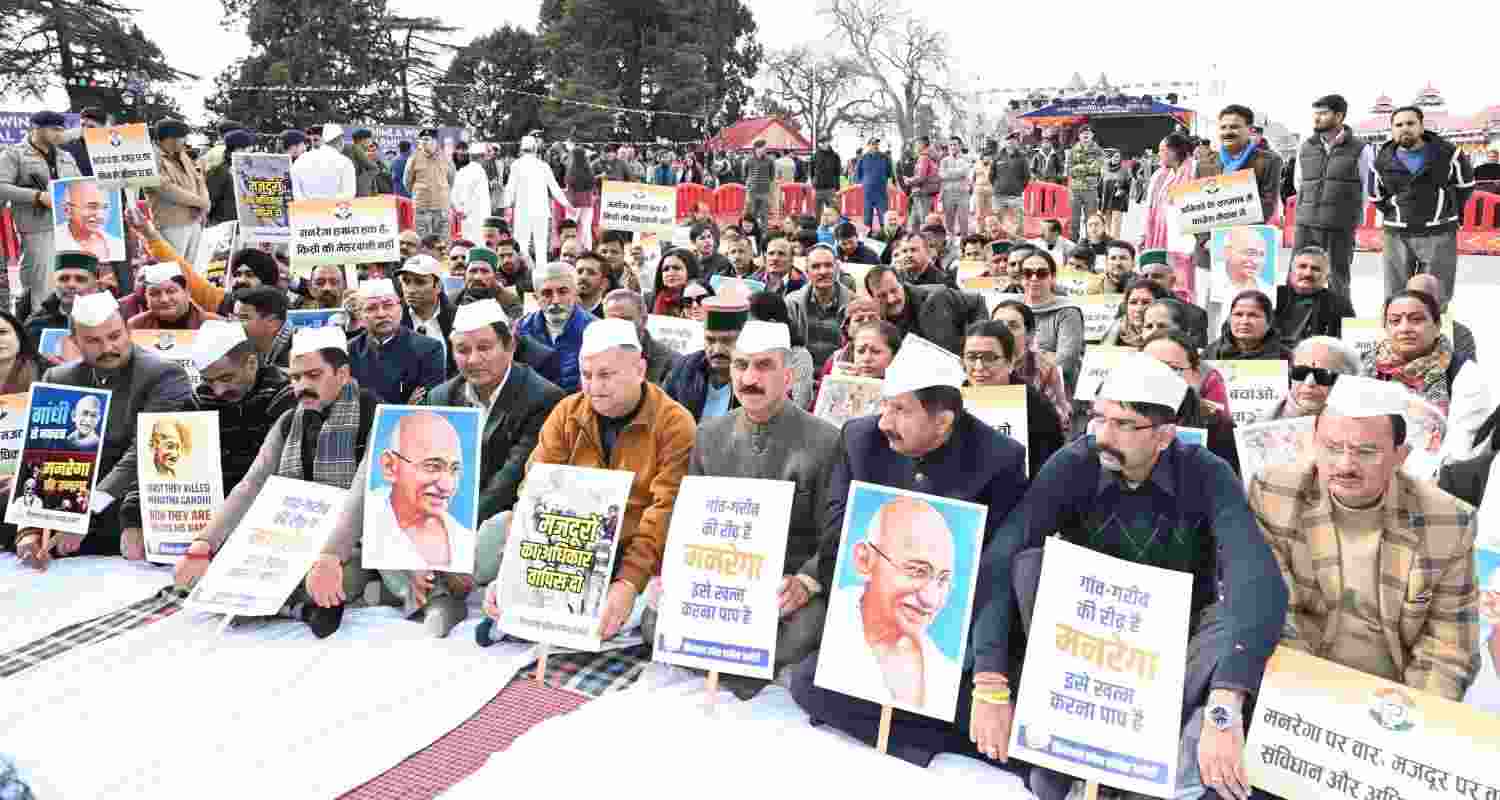 Himachal Pradesh Chief Minister Thakur Sukhvinder Singh Sukhu, along with members of his Cabinet and other Congress leaders, staged a protest in Shimla on Monday. Himachal Pradesh Chief Minister Thakur Sukhvinder Singh Sukhu, along with members of his Cabinet and other Congress leaders, staged a protest in Shimla on Monday.