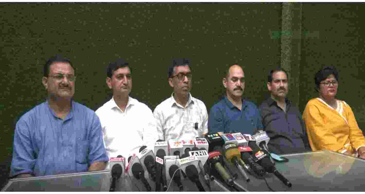 Himachal Pradesh Primary Teachers' Federation President Ramesh Sharma during a press conference. Himachal Pradesh Primary Teachers' Federation President Ramesh Sharma during a press conference.