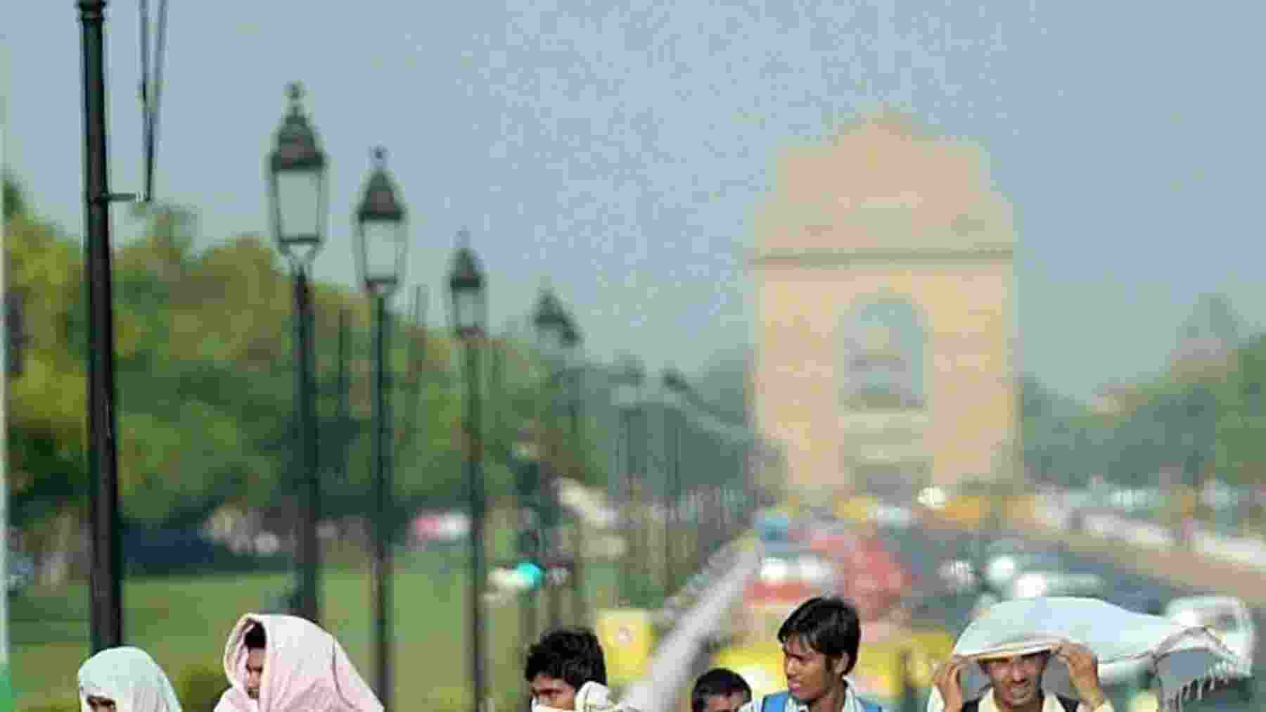 As temperatures soar above normal, Delhi records 'hottest' day As temperatures soar above normal, Delhi records 'hottest' day