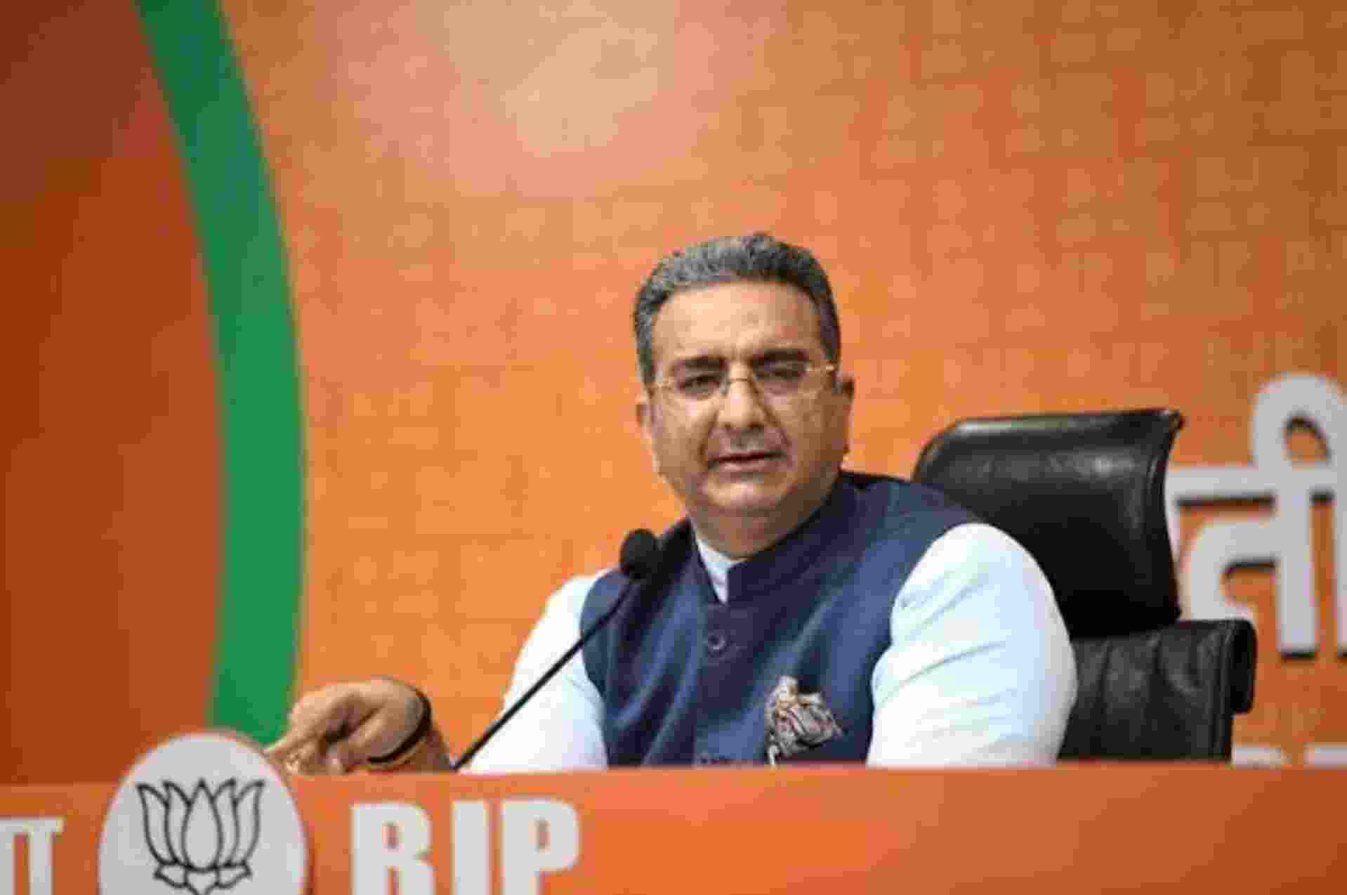 BJP accuses AAP, Cong of backing IB officer's murder convicts BJP accuses AAP, Cong of backing IB officer's murder convicts