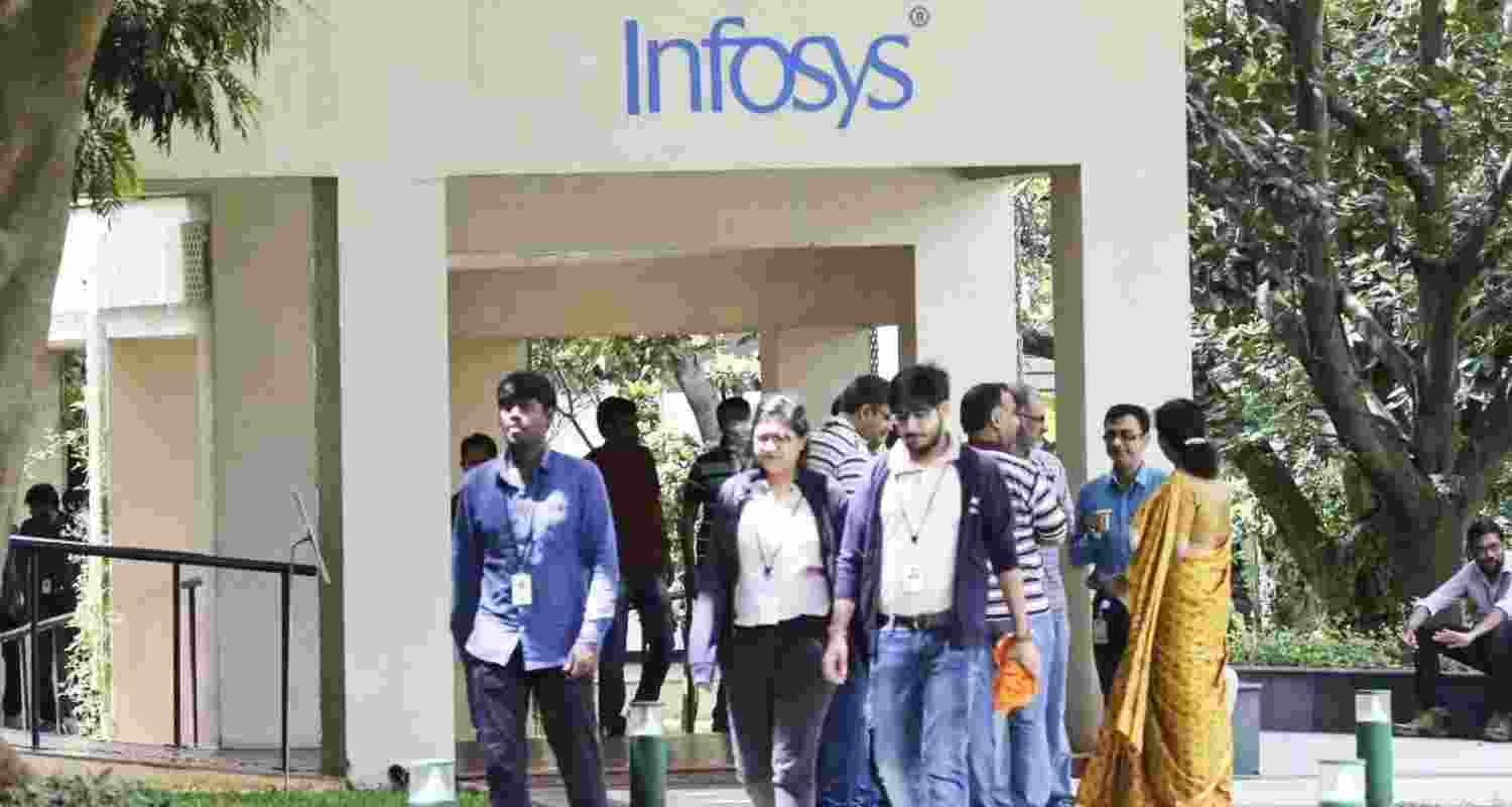 Labour Ministry asks K'taka govt to probe Infosys layoffs Labour Ministry asks K'taka govt to probe Infosys layoffs