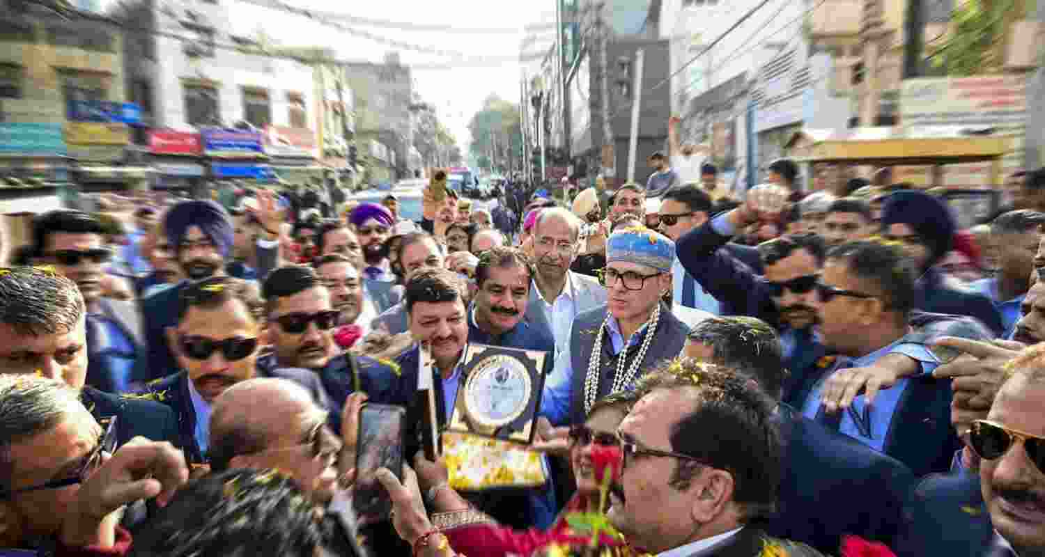 Jammu and Kashmir Chief Minister Omar Abdullah being welcomed as he arrives for the 'Darbar Move', in Jammu. Jammu and Kashmir Chief Minister Omar Abdullah being welcomed as he arrives for the 'Darbar Move', in Jammu.