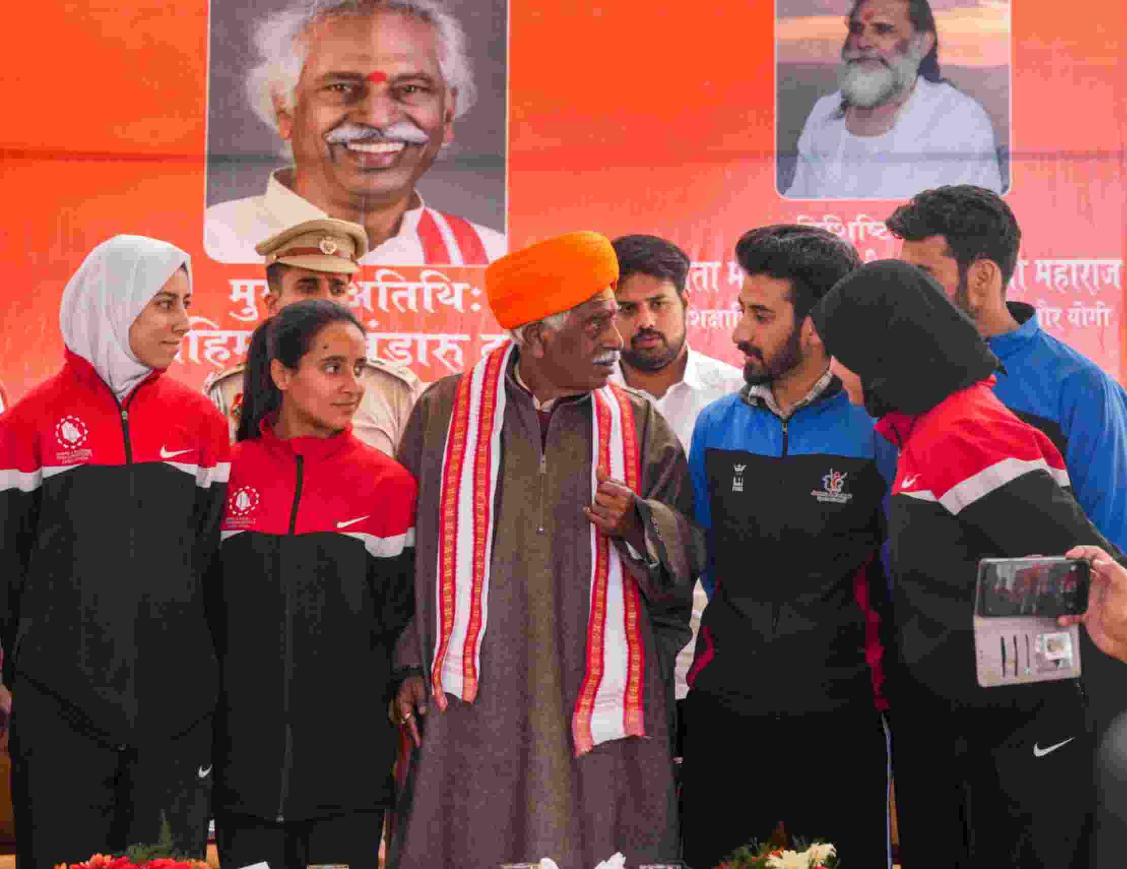 Governor of Haryana Bandaru Dattatreya. Governor of Haryana Bandaru Dattatreya.