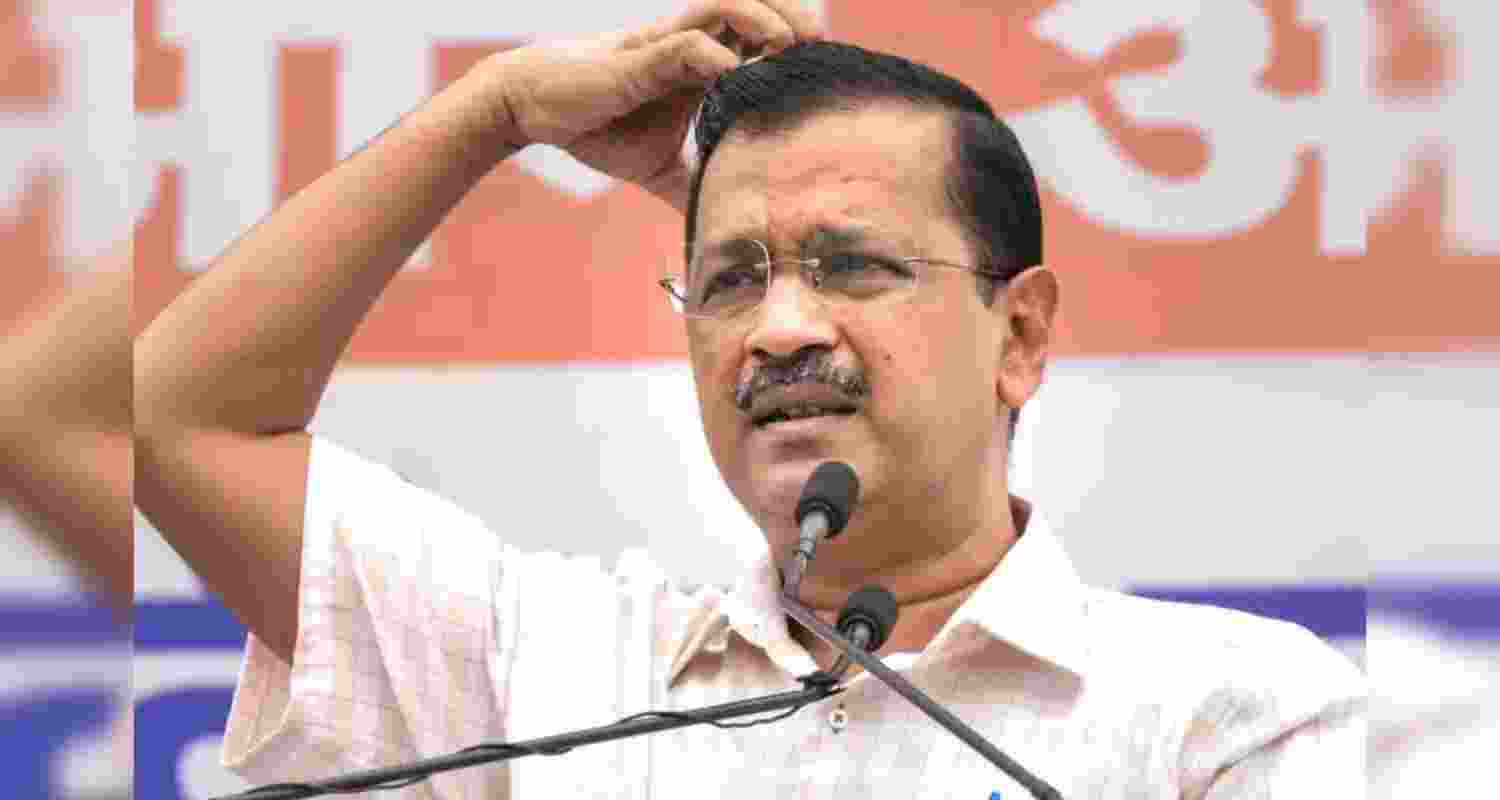 Delhi Police on Saturday served a notice to CM Arvind Kejriwal over his claims of BJP's poaching AAP MLAs. Delhi Police on Saturday served a notice to CM Arvind Kejriwal over his claims of BJP's poaching AAP MLAs.