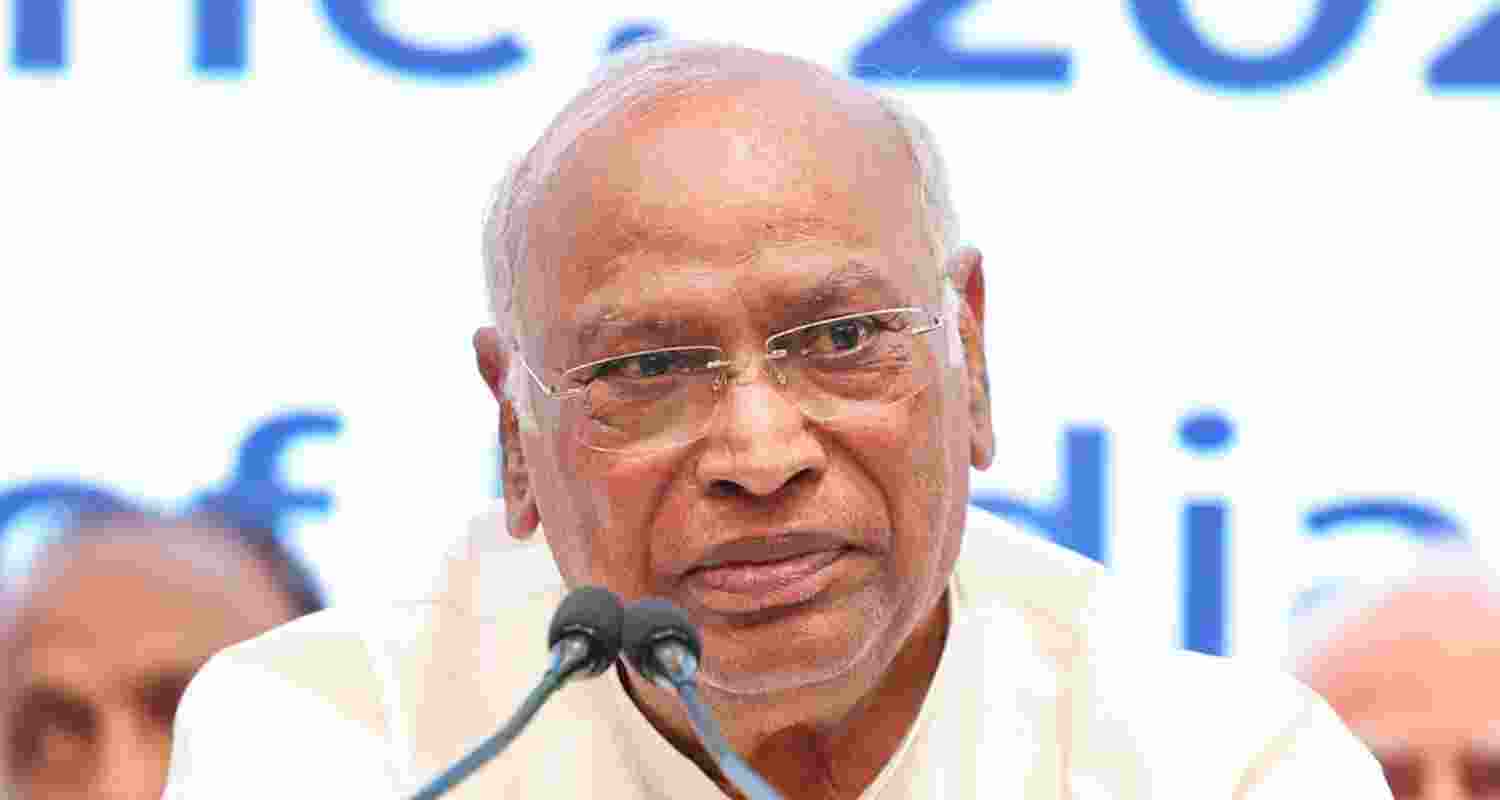 Kharge urges PM to call all-party meeting on delimitation Kharge urges PM to call all-party meeting on delimitation