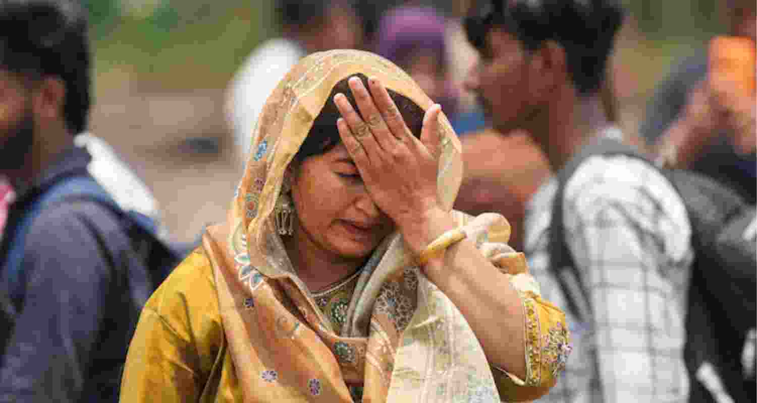 Heatwave claims 34 lives in Telangana Heatwave claims 34 lives in Telangana
