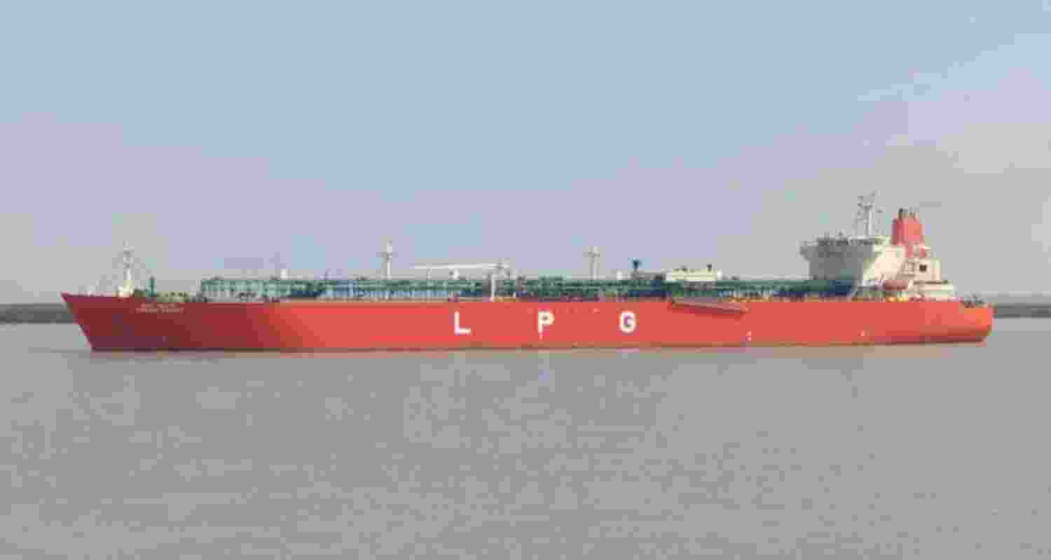 India-flagged LPG tanker Green Sanvi crosses Hormuz India-flagged LPG tanker Green Sanvi crosses Hormuz