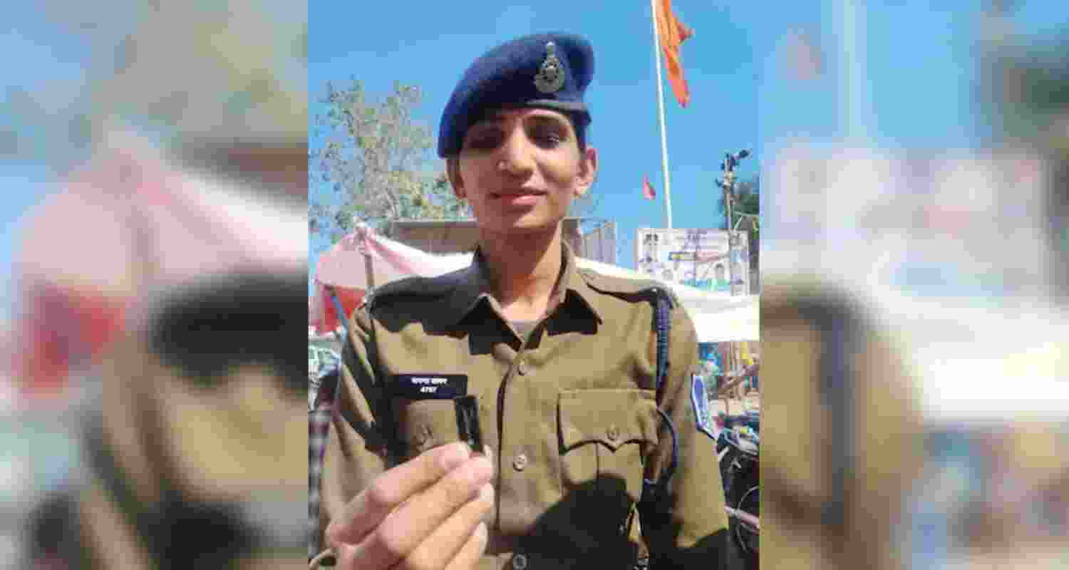 Madhya Pradesh cops, new criminal code leads to a pendrive problem. Madhya Pradesh cops, new criminal code leads to a pendrive problem.