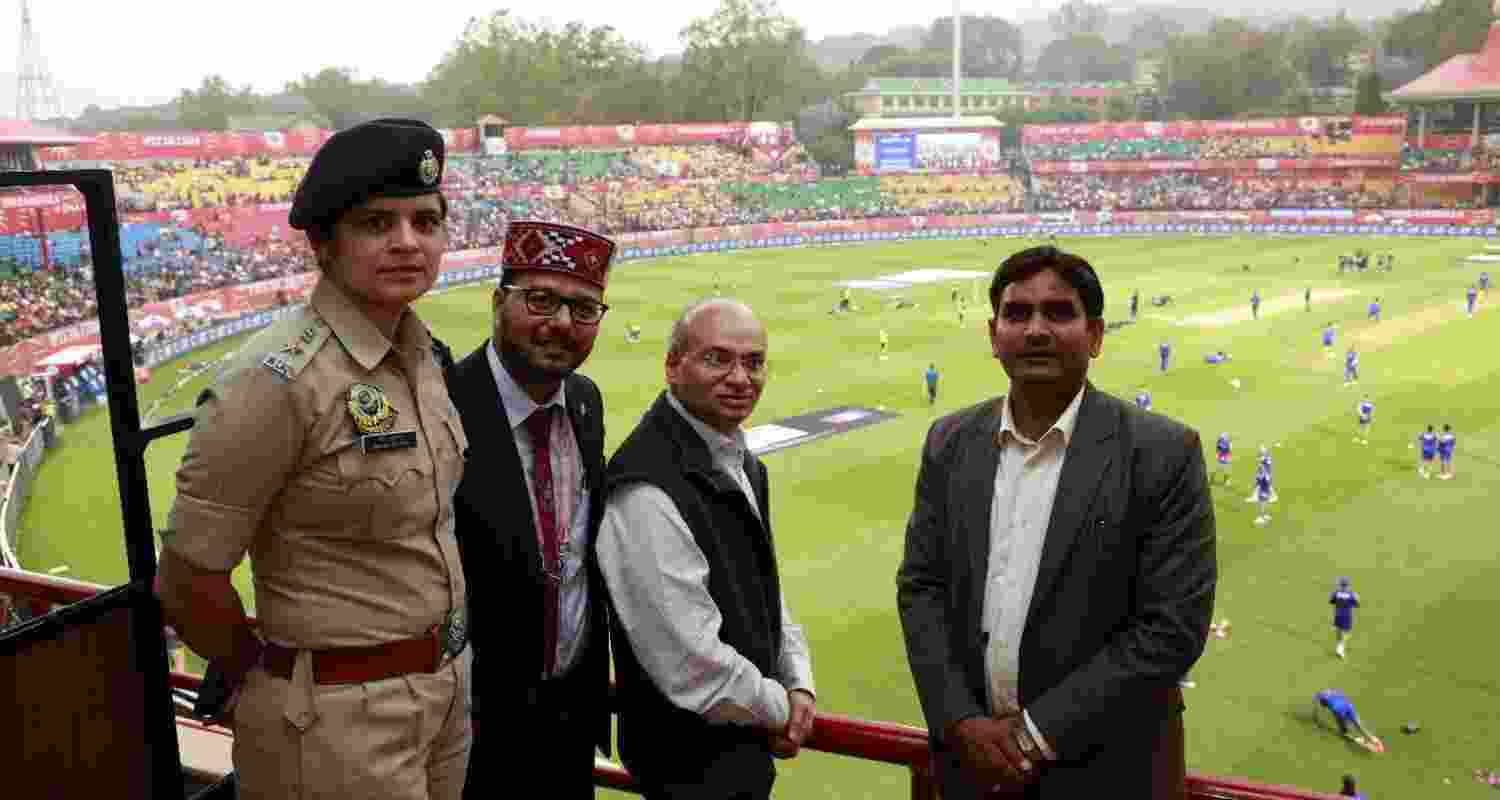 HP Election department takes to IPL stage for voter awareness HP Election department takes to IPL stage for voter awareness