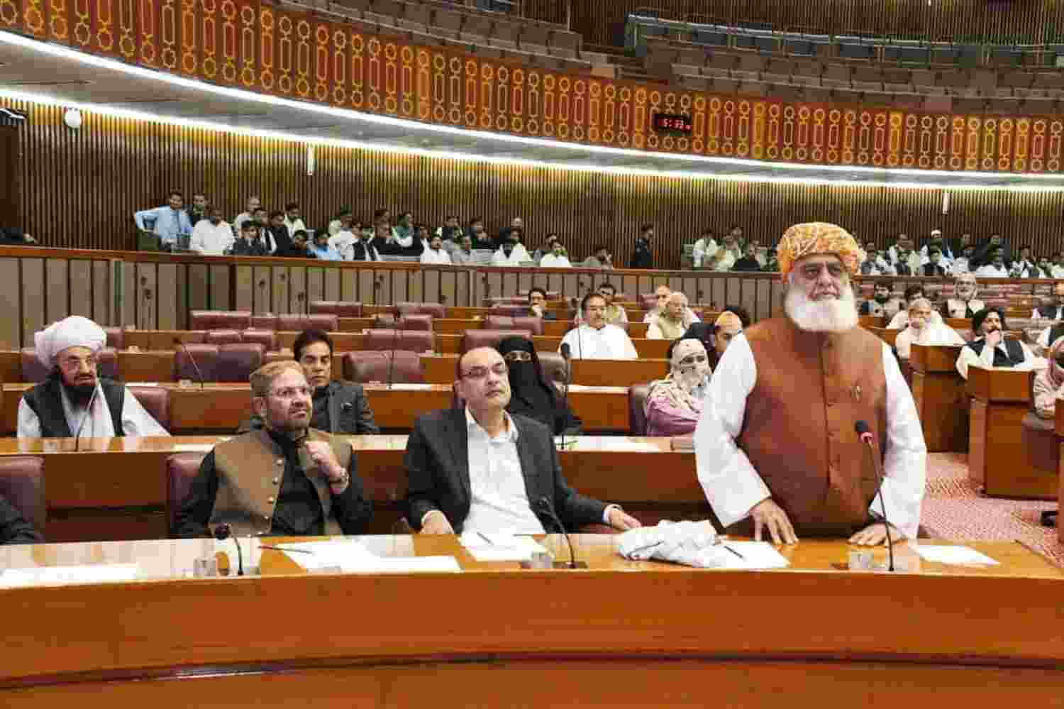 'India becoming a superpower, we are begging to avoid bankruptcy': Pakistan leader 'India becoming a superpower, we are begging to avoid bankruptcy': Pakistan leader