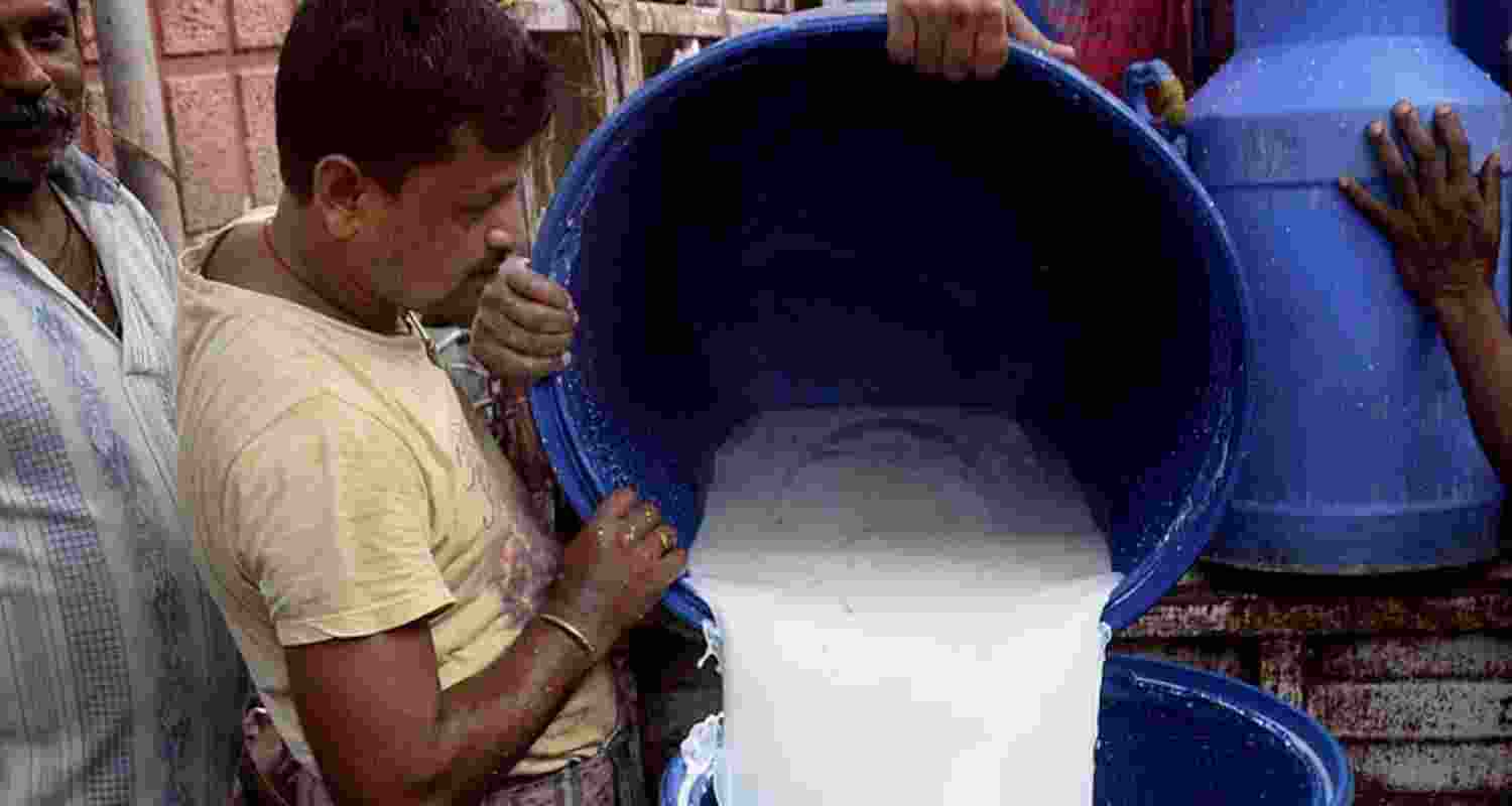 Andhra milk adulteration death toll touches 16 Andhra milk adulteration death toll touches 16