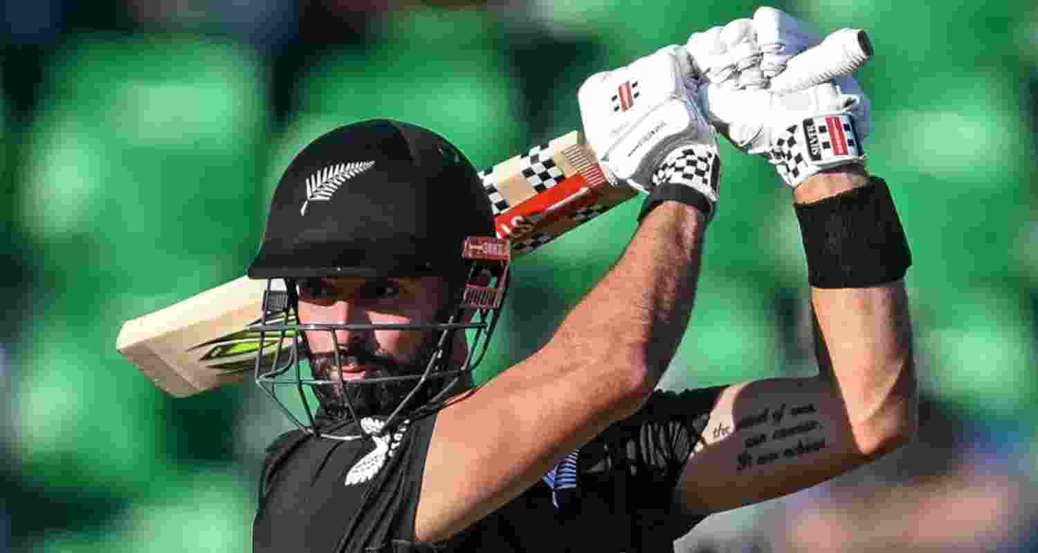 New Zealand swashbuckler Daryl Mitchell. New Zealand swashbuckler Daryl Mitchell.