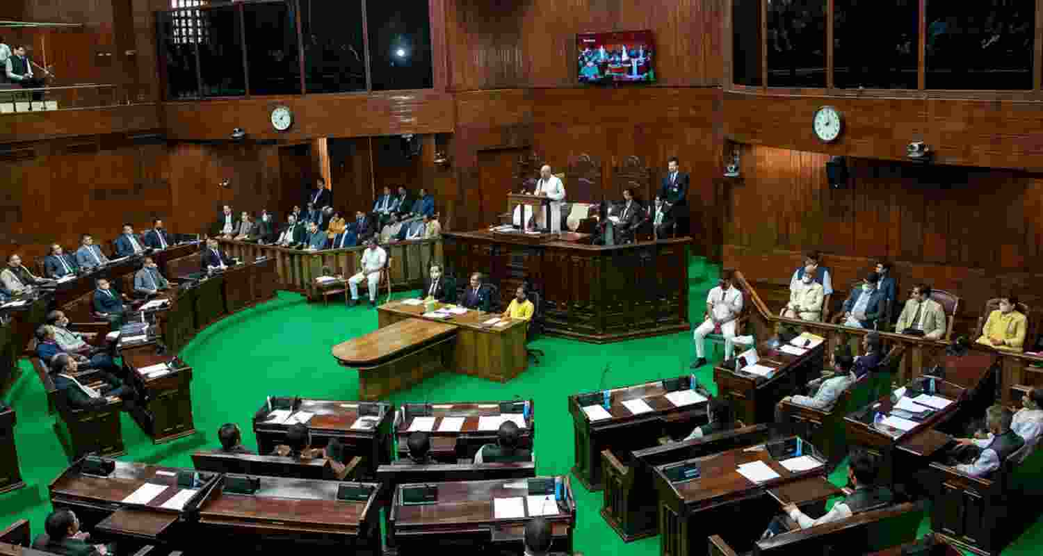 Mizoram Congress demanded a special Assembly session to oppose the proposed FCRA amendments and urged CM Lalduhoma to lead the state's resistance. Mizoram Congress demanded a special Assembly session to oppose the proposed FCRA amendments and urged CM Lalduhoma to lead the state's resistance.