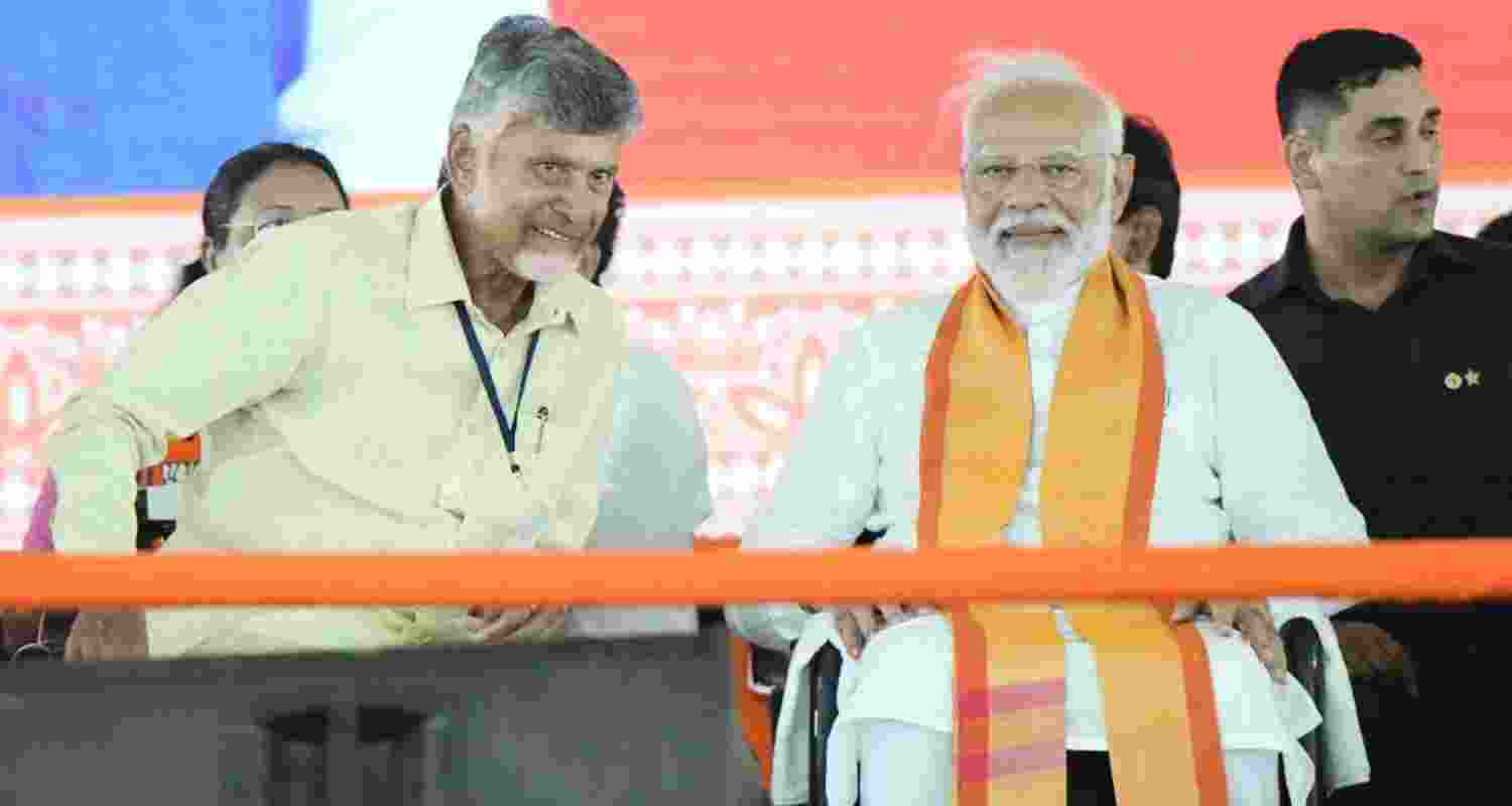 PM Narendra Modi with N Chandrababu Naidu PM Narendra Modi with N Chandrababu Naidu