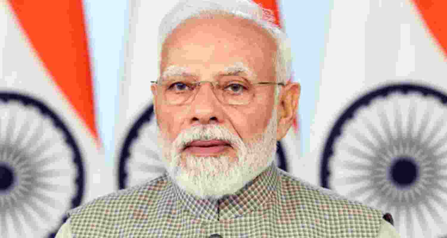 PM Modi backs handloom sector on National Handloom Day PM Modi backs handloom sector on National Handloom Day
