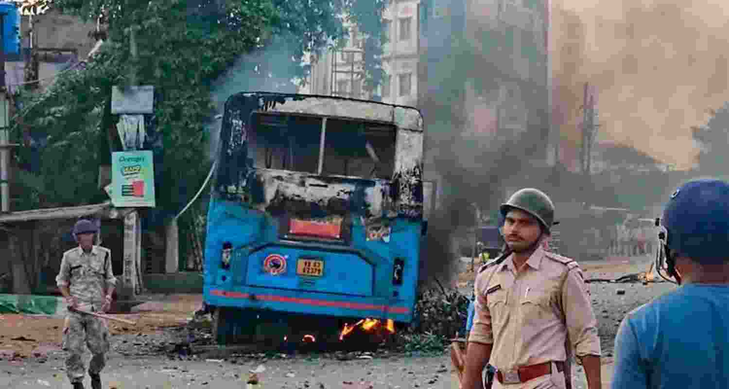 Murshidabad violence: Chargesheet filed in father-son murder case Murshidabad violence: Chargesheet filed in father-son murder case