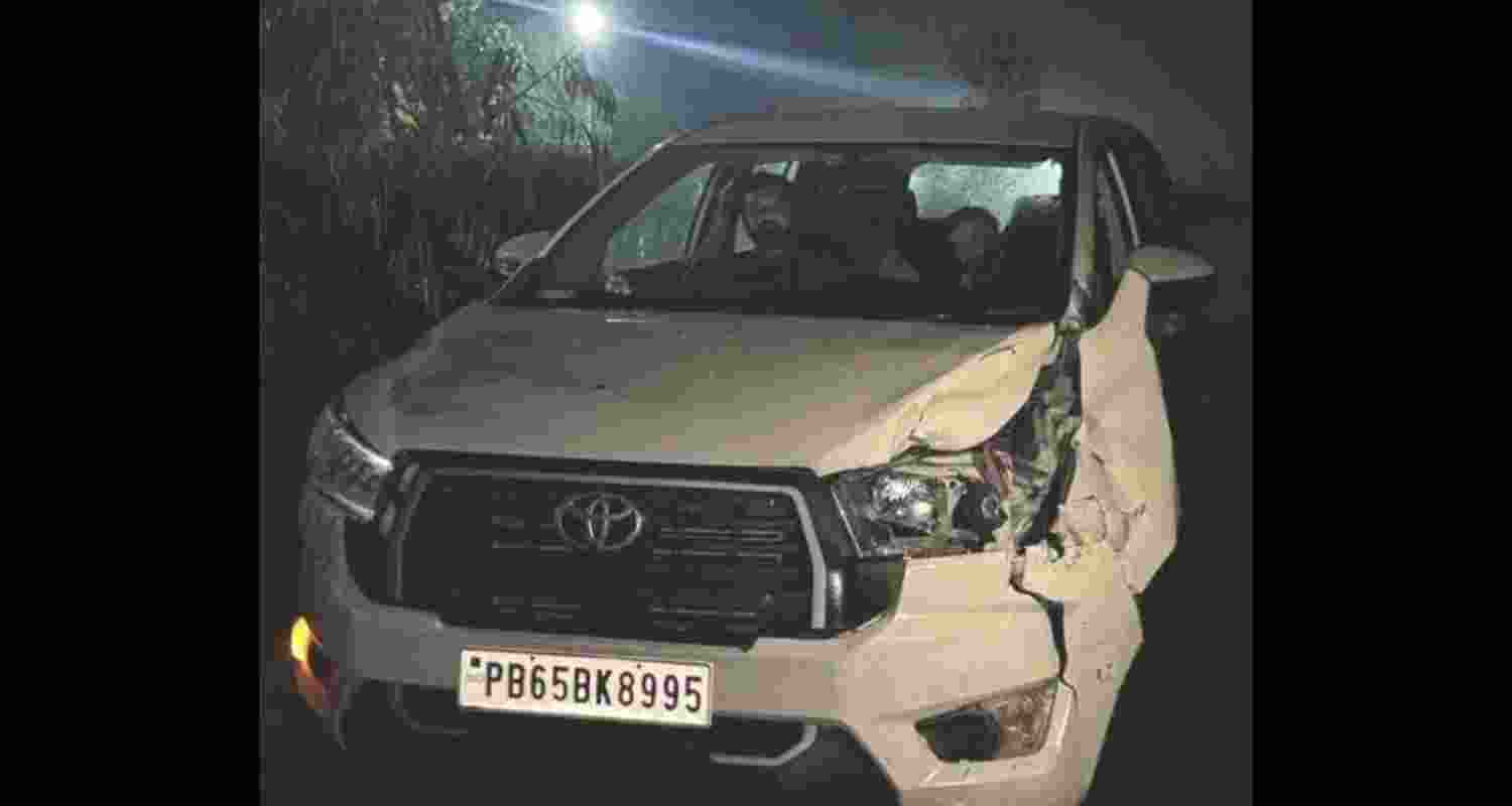Narrow escape for AAP MLA Jagdeep Kamboj, family in road accident. Narrow escape for AAP MLA Jagdeep Kamboj, family in road accident.