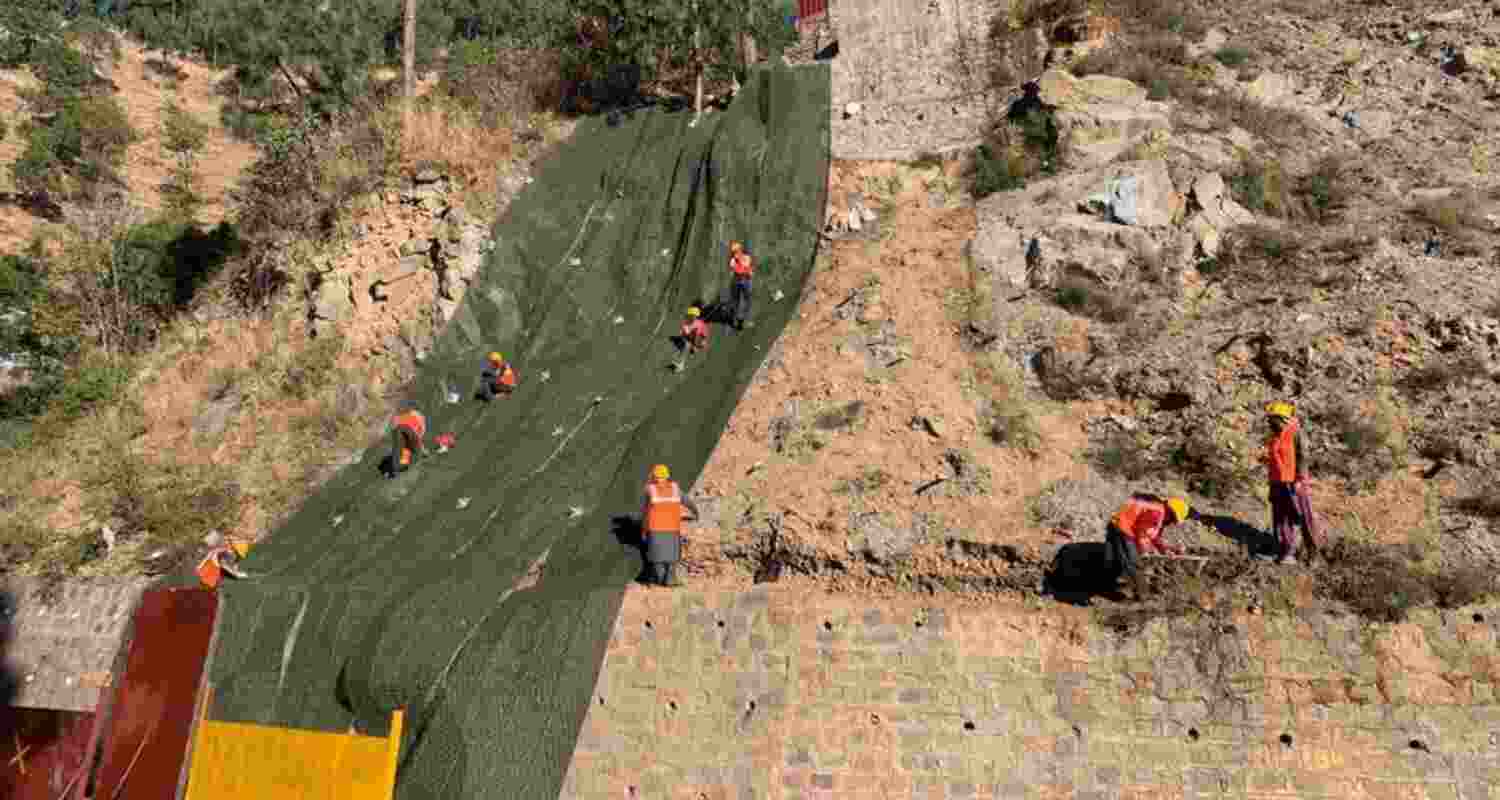 New slope safety work reduces landslides on Parwanoo–Waknaghat stretch of National Highway-5. New slope safety work reduces landslides on Parwanoo–Waknaghat stretch of National Highway-5.