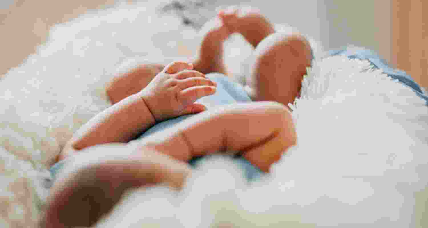 Couple sells newborn for ₹1 lakh Couple sells newborn for ₹1 lakh