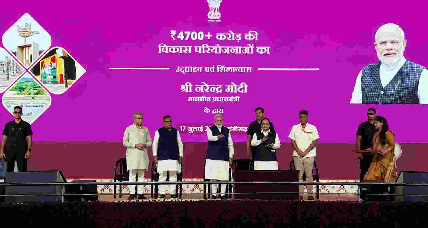 PM Modi launched projects worth over Rs 4,700 crore in Chandigarh, saying the city's development benefits Punjab, Haryana, Himachal and J&K. PM Modi launched projects worth over Rs 4,700 crore in Chandigarh, saying the city's development benefits Punjab, Haryana, Himachal and J&K.