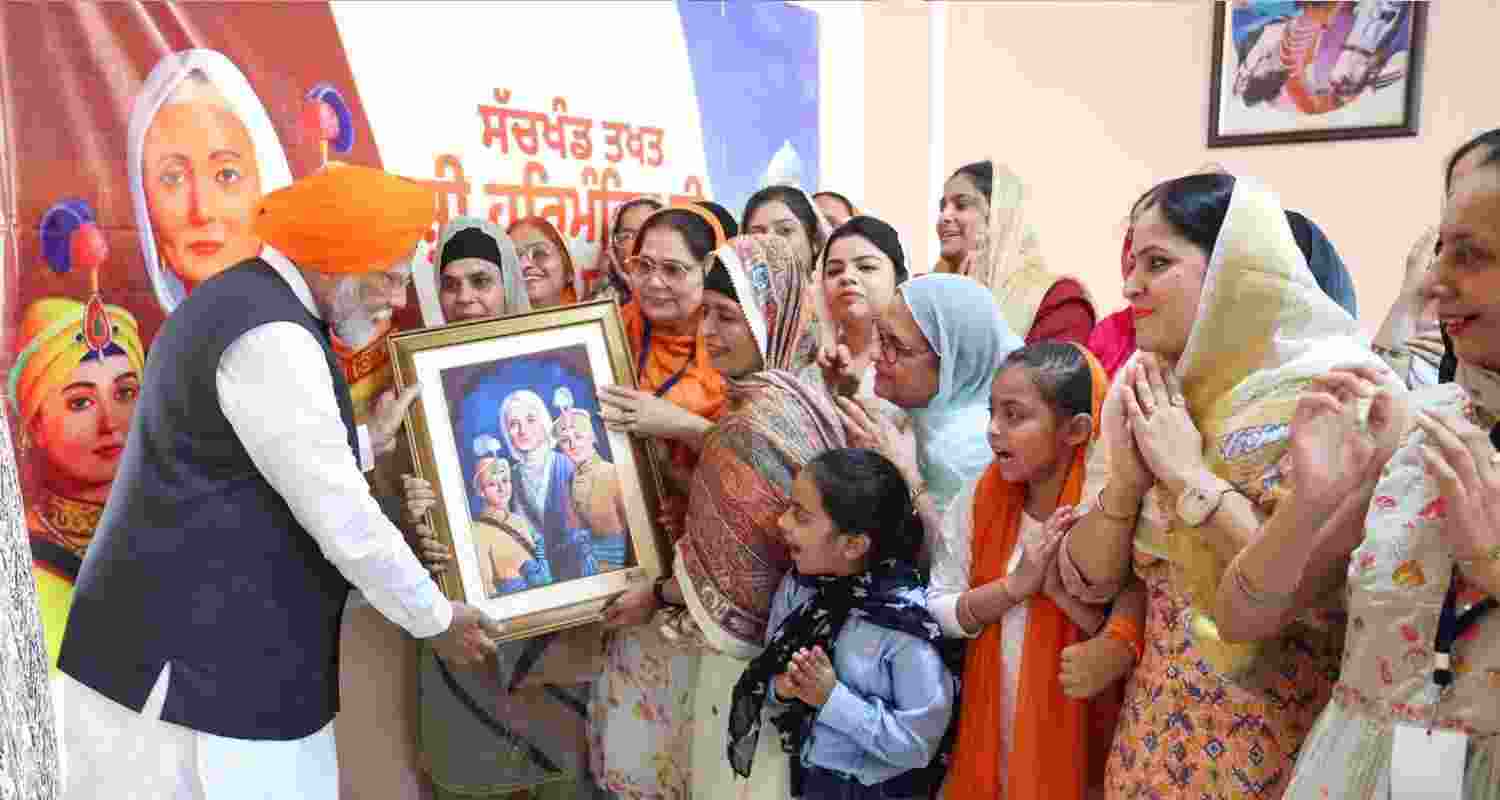 PM dons a turban, Punjab goes to polls in Phase 7; what to expect? PM dons a turban, Punjab goes to polls in Phase 7; what to expect?