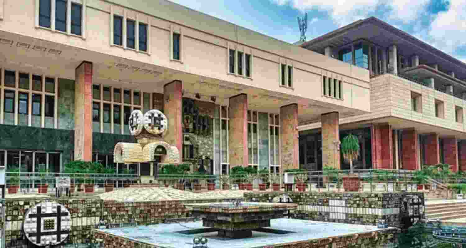 HC order in land dispute case led to eviction of UNI office HC order in land dispute case led to eviction of UNI office