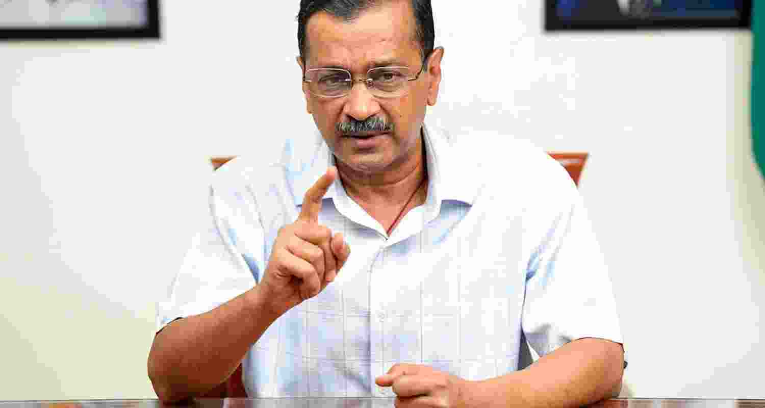 HC asks Police to remove videos of Kejriwal arguing before Judge HC asks Police to remove videos of Kejriwal arguing before Judge