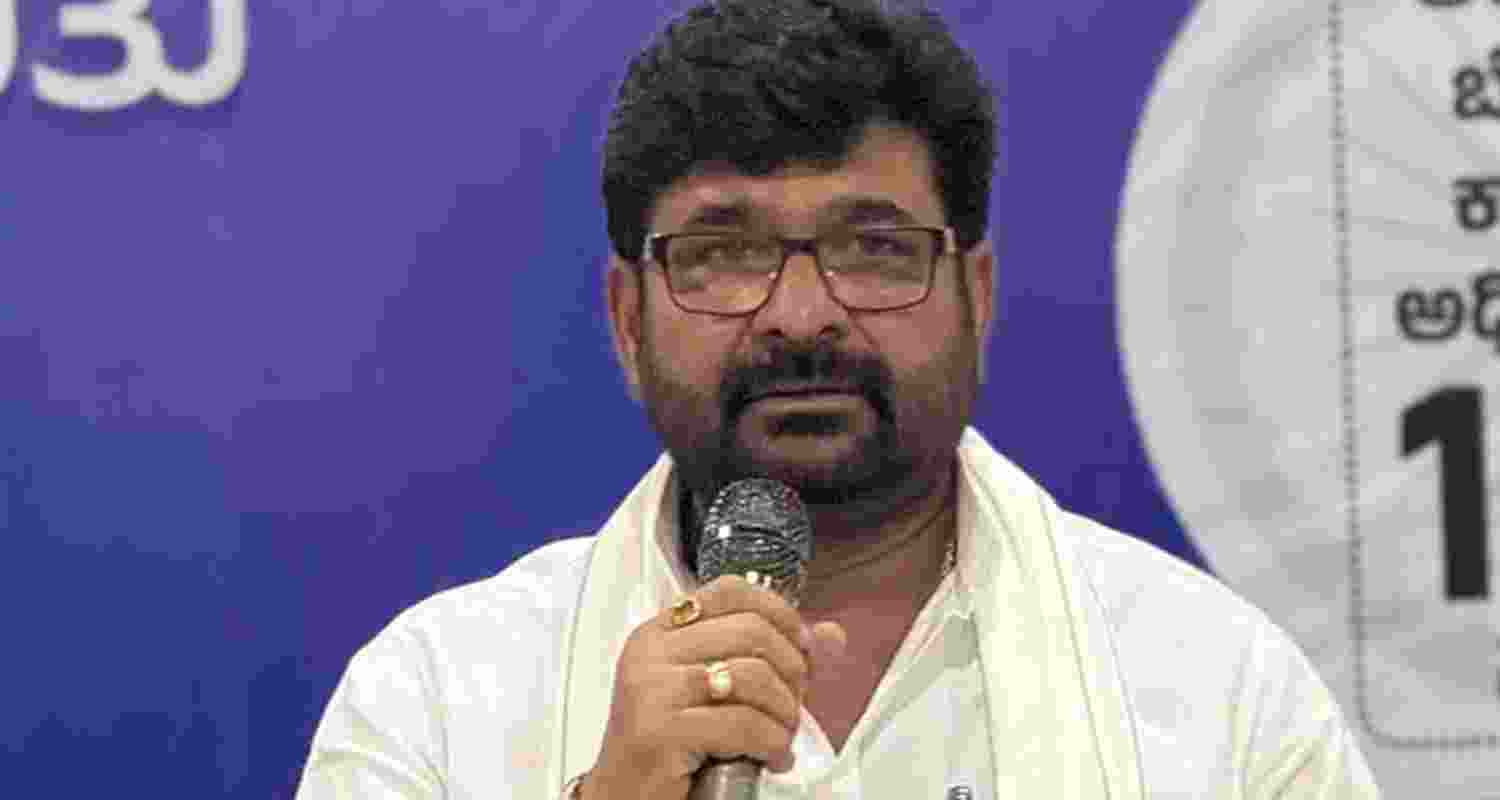 Cong MLA,15 others convicted for BJP leader Gowda's murder Cong MLA,15 others convicted for BJP leader Gowda's murder