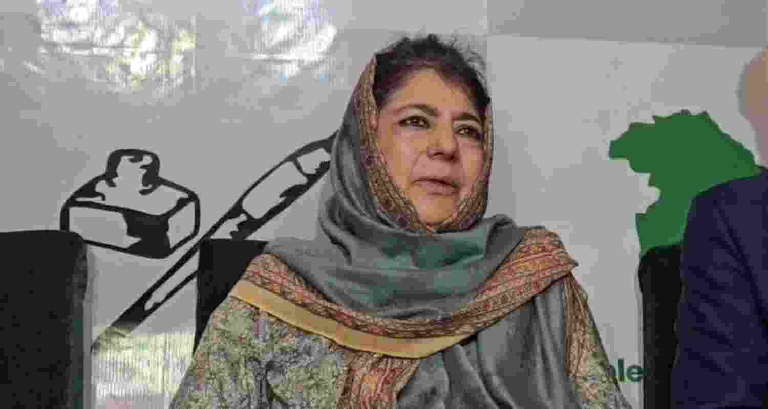 Mehbooba reiterates stance on Indo-Pak talks for lasting 'peace' Mehbooba reiterates stance on Indo-Pak talks for lasting 'peace'