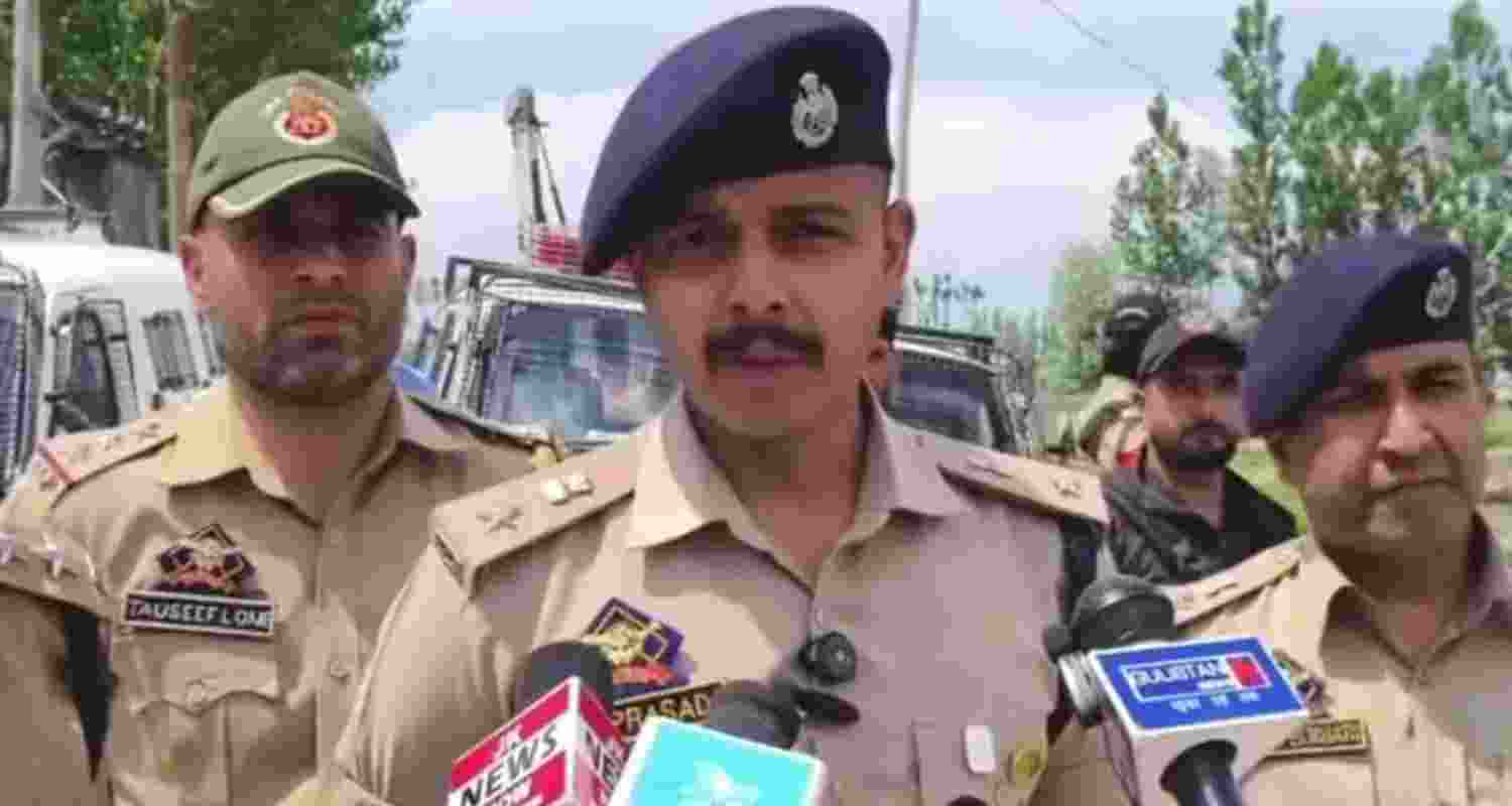 Missing minor girl found 'raped, murdered' in Budgam, SIT set up Missing minor girl found 'raped, murdered' in Budgam, SIT set up