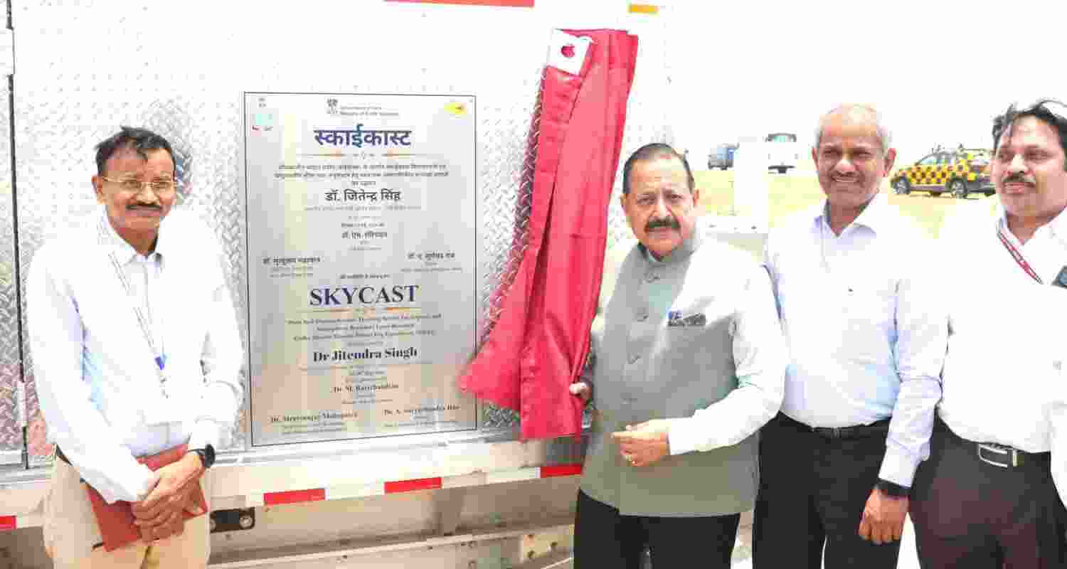 Weather intelligence system 'SKYCAST' inaugurated at IGI airport Weather intelligence system 'SKYCAST' inaugurated at IGI airport