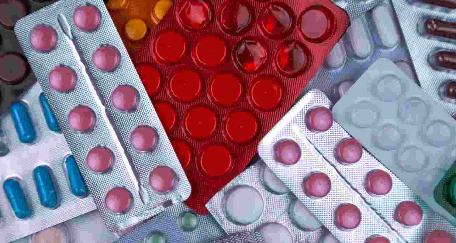 16 FDC drugs banned by govt for potential risk on public health 16 FDC drugs banned by govt for potential risk on public health