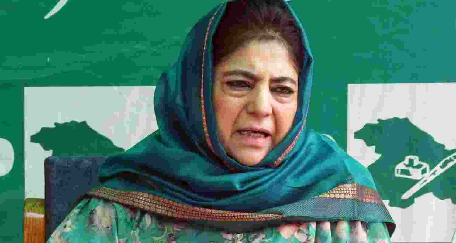 Mehbooba apologizes over 'protest remark', gives clarification Mehbooba apologizes over 'protest remark', gives clarification