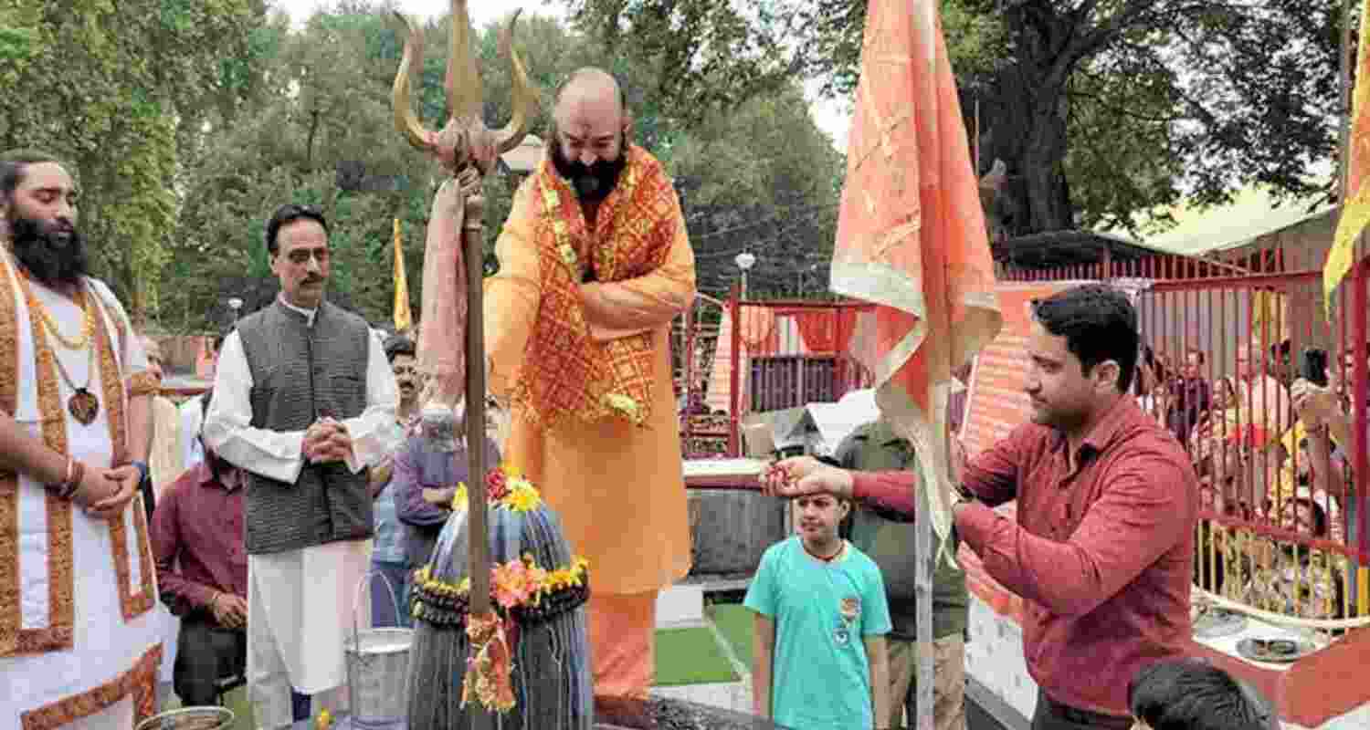Amarnath Yatra: Traditional Chhari Mubarak rituals commence Amarnath Yatra: Traditional Chhari Mubarak rituals commence