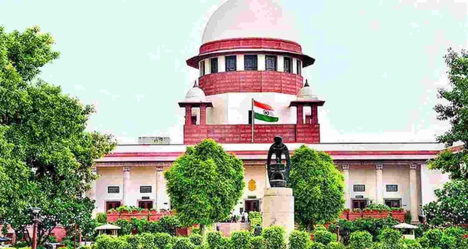 6 NEET candidates move SC alleging 'discrepancies' in OMR sheets 6 NEET candidates move SC alleging 'discrepancies' in OMR sheets