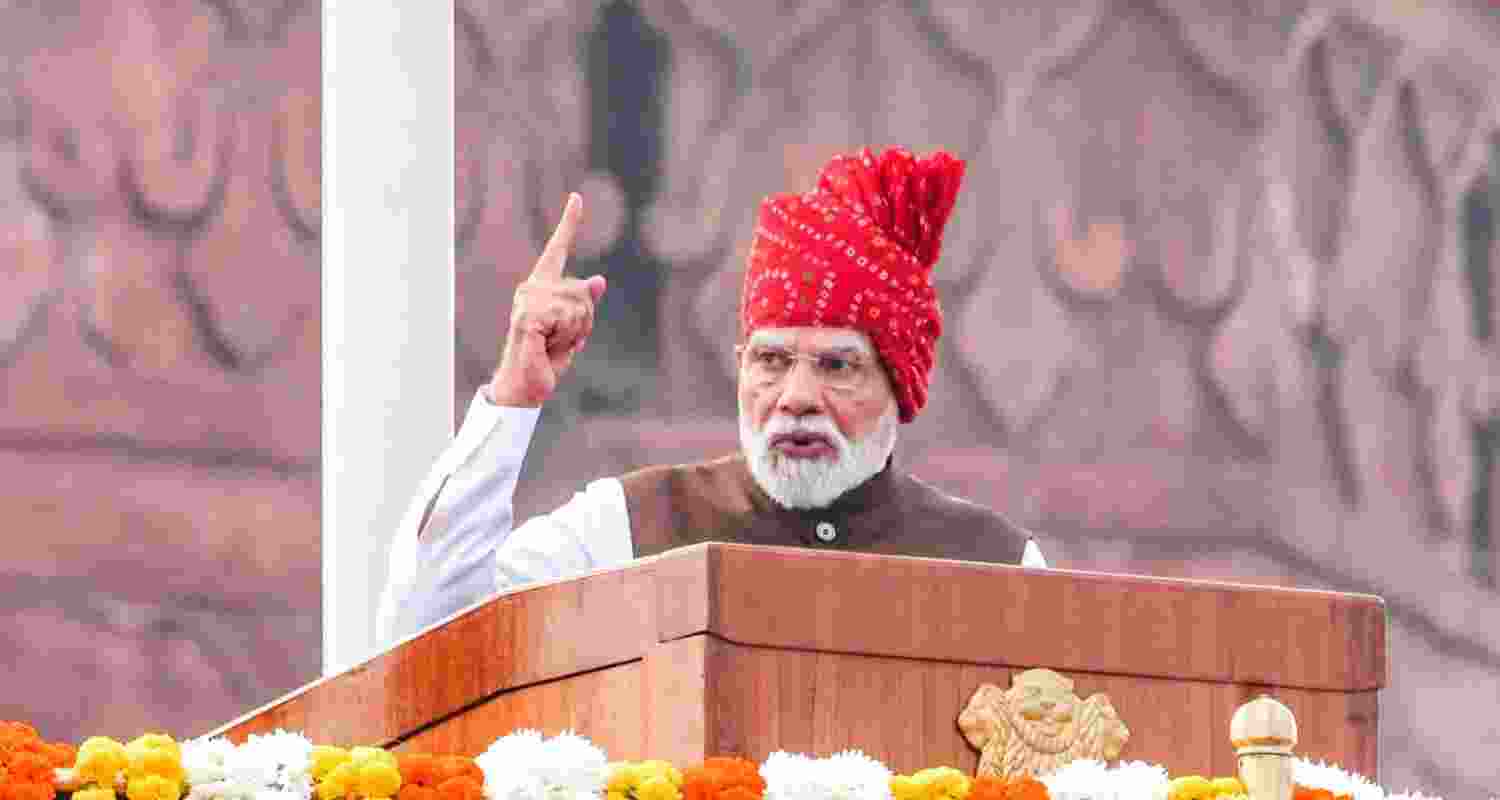 PM's I-Day speech gives call for steps to build Viksit Bharat PM's I-Day speech gives call for steps to build Viksit Bharat