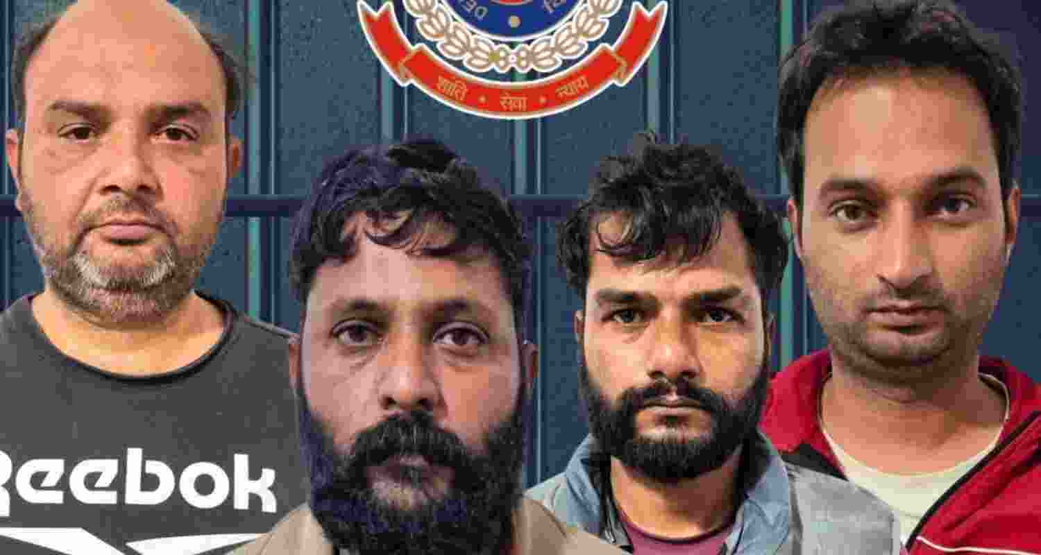 International arms racket busted in Delhi with huge haul,4 nabbed International arms racket busted in Delhi with huge haul,4 nabbed