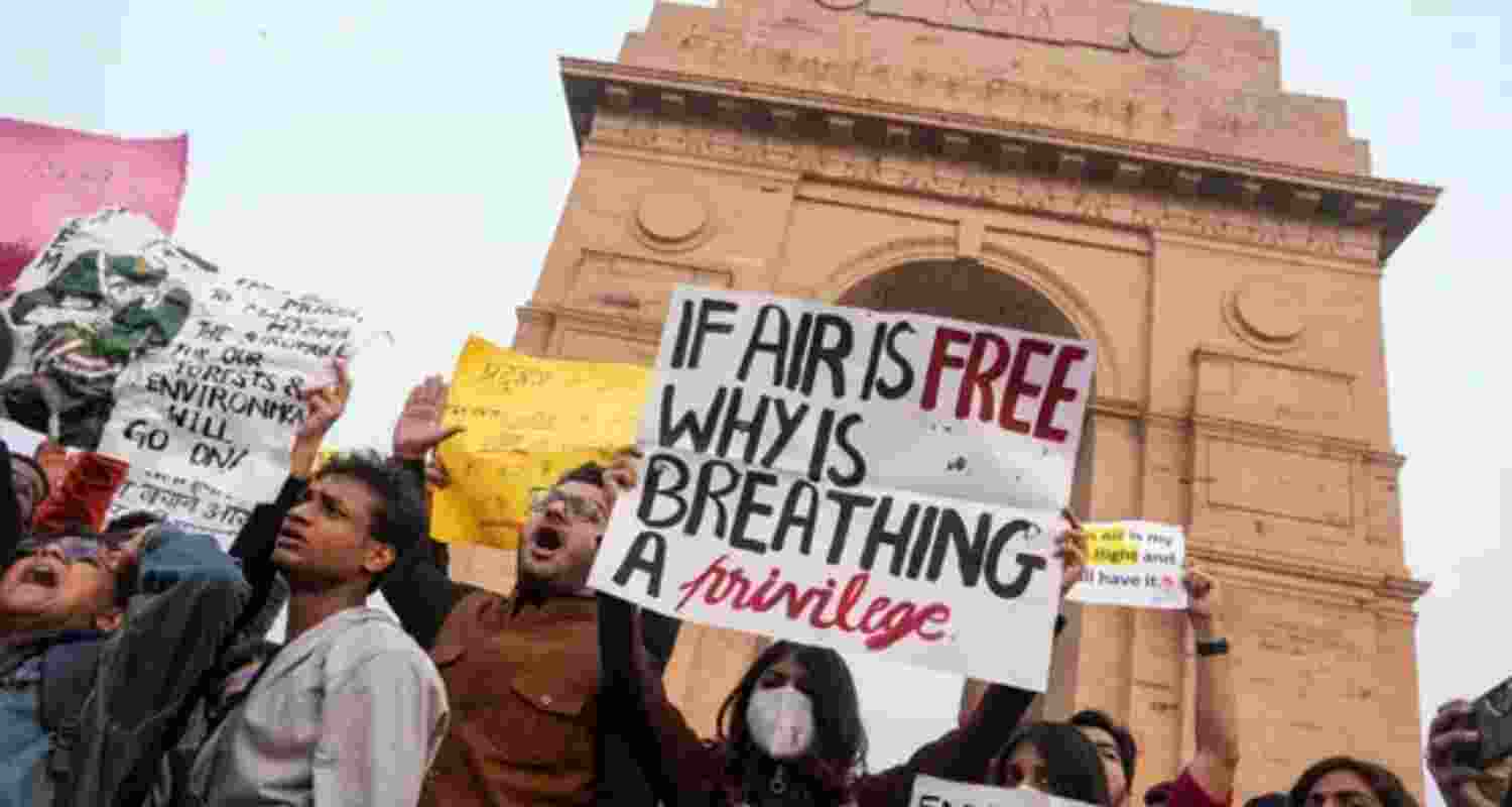 SFS distances itself from Delhi protests after unrelated slogans SFS distances itself from Delhi protests after unrelated slogans