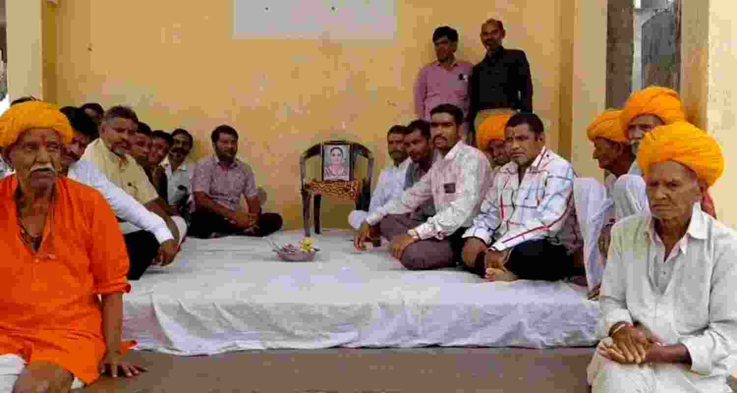 Rajasthan man holds ‘funeral feast’ for alive daughter for marrying against family's wish Rajasthan man holds ‘funeral feast’ for alive daughter for marrying against family's wish