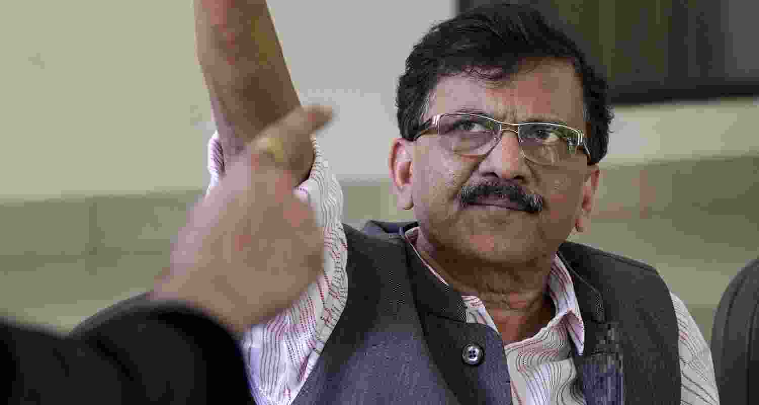 Shiv Sena (UBT) MPs met in Delhi amid speculation of a split, with Sanjay Raut dismissing defection claims and asserting party unity. Shiv Sena (UBT) MPs met in Delhi amid speculation of a split, with Sanjay Raut dismissing defection claims and asserting party unity.