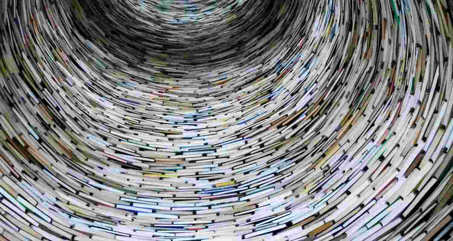 Breaking the paywall: Making scientific knowledge free for all Breaking the paywall: Making scientific knowledge free for all