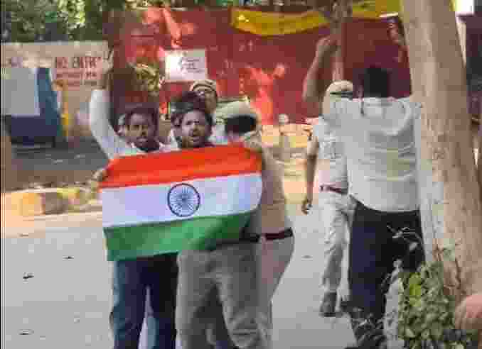 Saurav Das, Ashutosh Ranka Detained Saurav Das, Ashutosh Ranka Detained