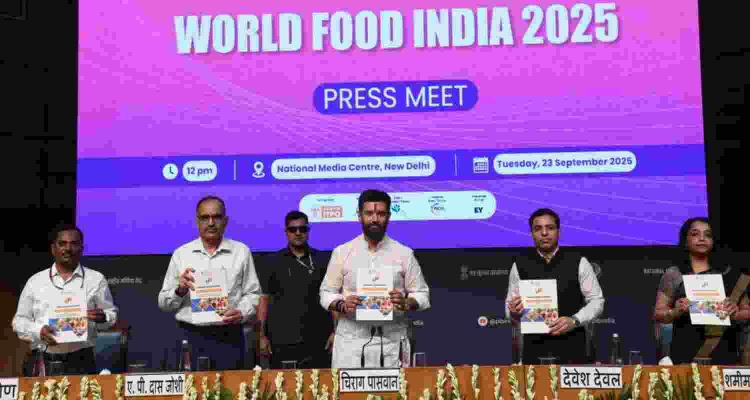 Union Food Processing Industry Minister Chirag Paswan and senior officials of his ministry releasing a booklet "Frequently asked questions on different concepts of food processing" during a media briefing on World Food India in New Delhi on Tuesday. Union Food Processing Industry Minister Chirag Paswan and senior officials of his ministry releasing a booklet "Frequently asked questions on different concepts of food processing" during a media briefing on World Food India in New Delhi on Tuesday.