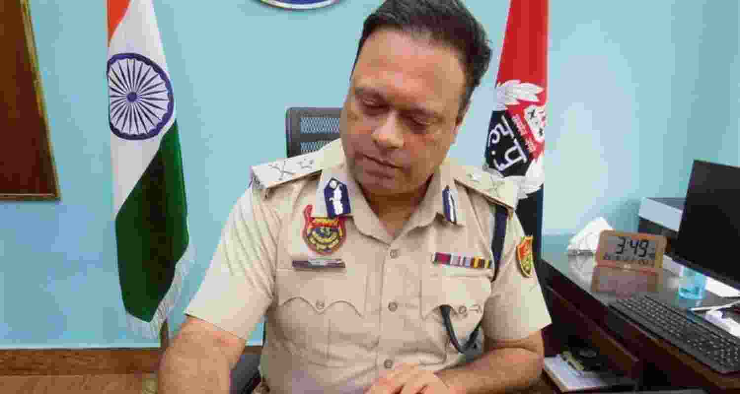 Senior IPS officer Sibash Kabiraj has been appointed Gurugram Police Commissioner Senior IPS officer Sibash Kabiraj has been appointed Gurugram Police Commissioner