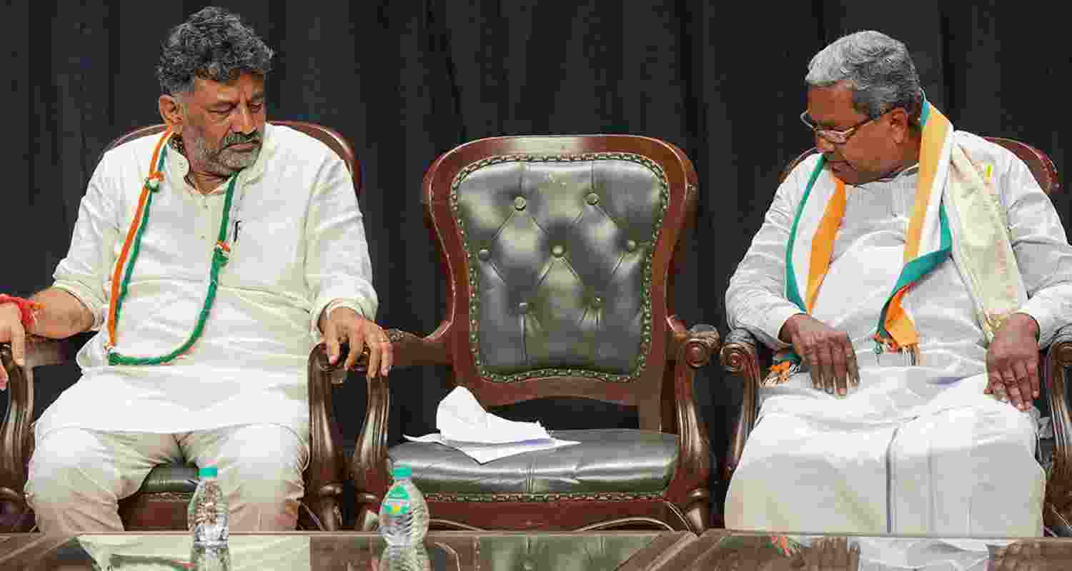 I will remain CM, says Siddaramaiah; Shivakumar toes party line I will remain CM, says Siddaramaiah; Shivakumar toes party line
