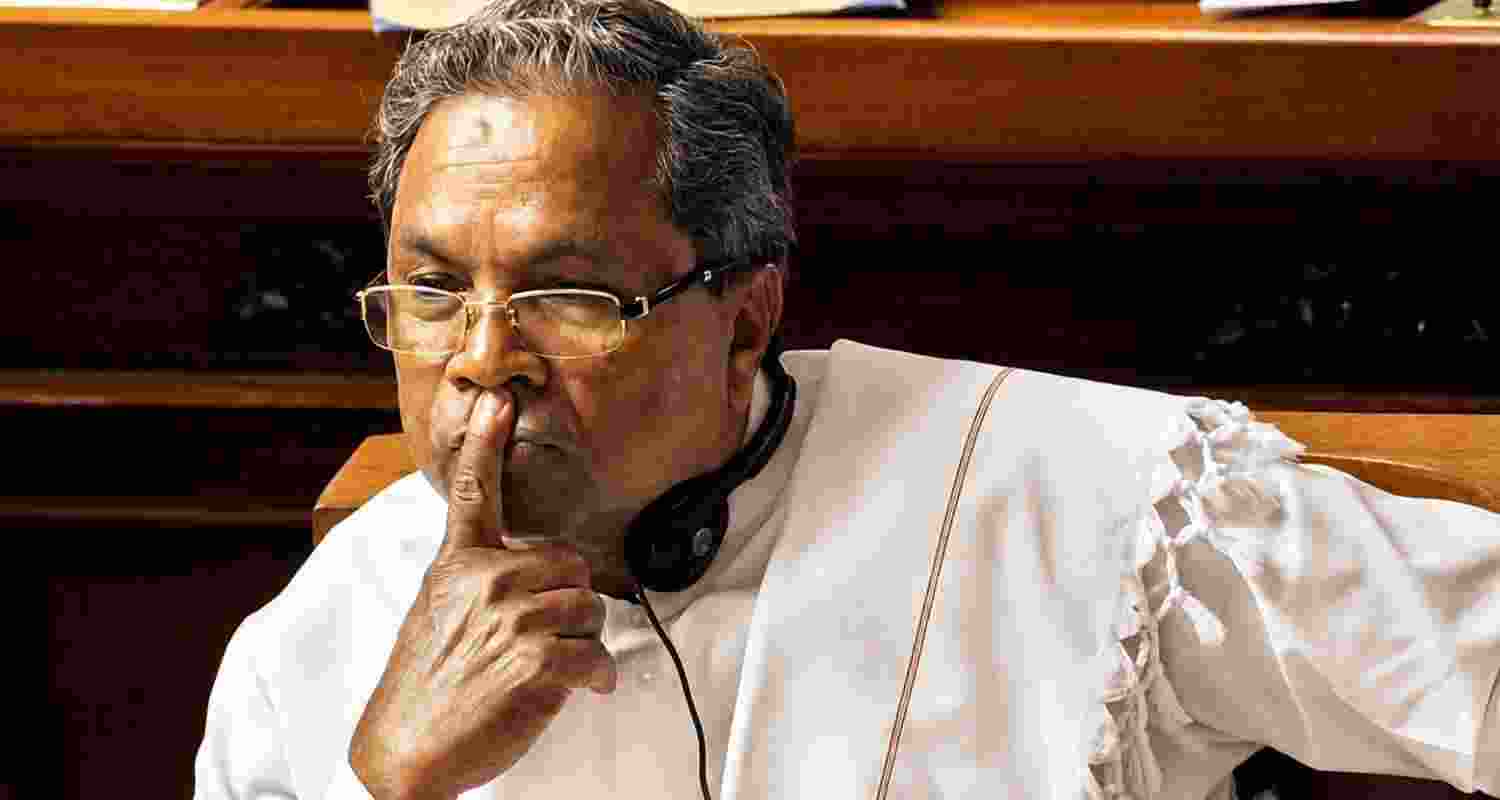 Karnataka CM Siddaramaiah reportedly informed ministers of his decision to step down, with D K Shivakumar seen as successor. Karnataka CM Siddaramaiah reportedly informed ministers of his decision to step down, with D K Shivakumar seen as successor.